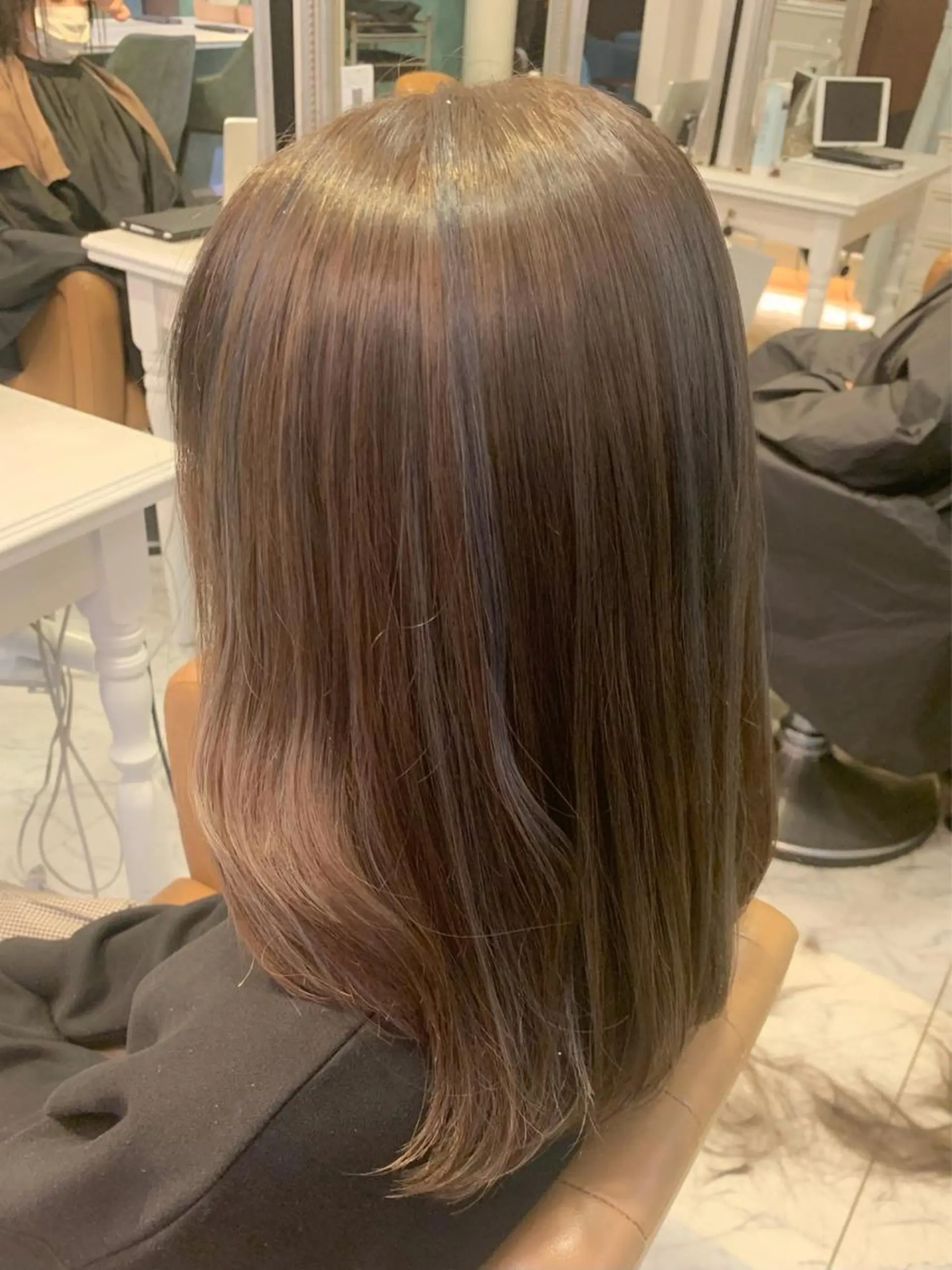 セミロング カラー 似合わせショート🌿 ボブ🫧 乾辺真悠子のヘアスタイル