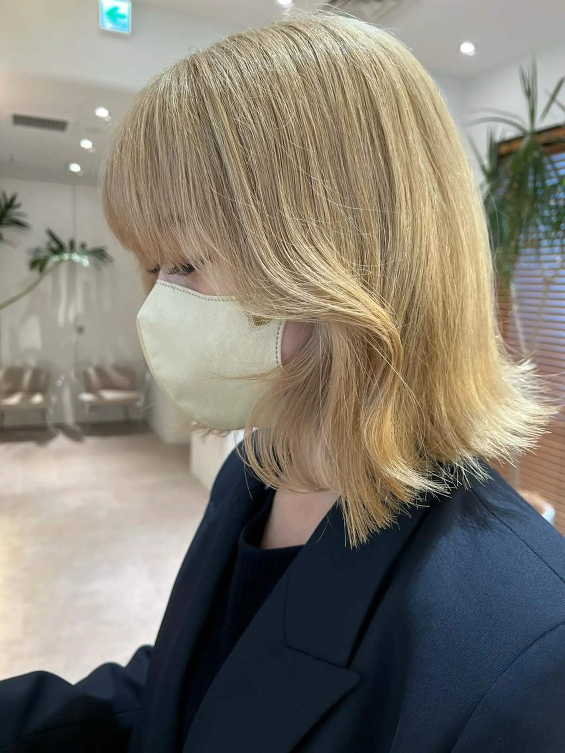 ミディアム カラー ブリーチ ケアブリーチ 韓国風ヘア レイヤーカット カット ヘアカラー トリートメント ヘアセット 韓国レイヤー🇰🇷 韓国研修◎渋谷カイトのヘアスタイル