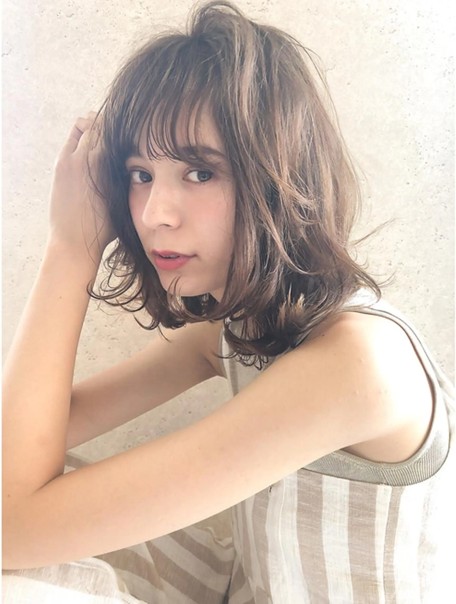 ミディアム カラー パーマ 透明感カラー RUKA 美容院×ネイリストのヘアスタイル