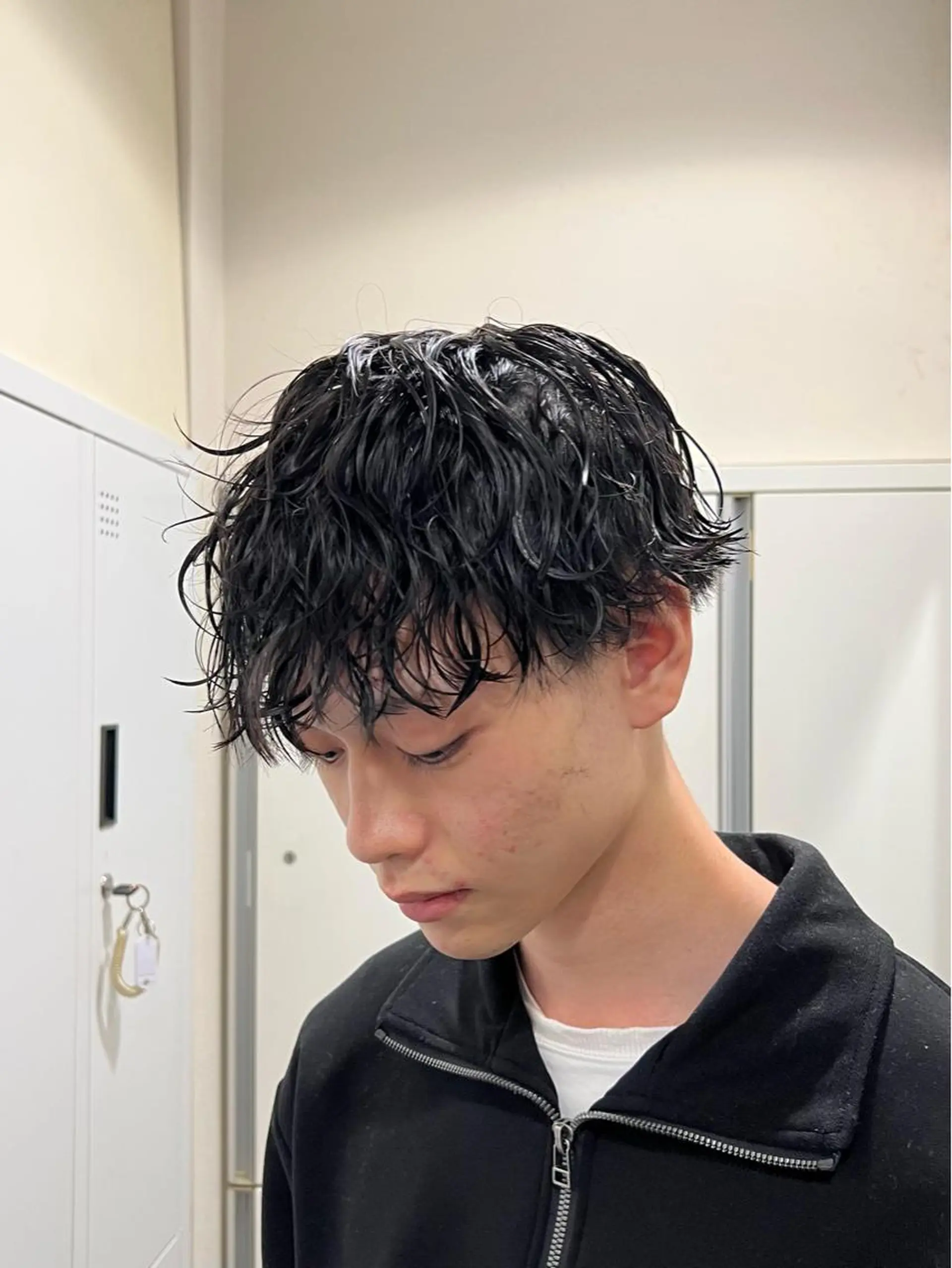 ショート パーマ メンズ メンズパーマ 波巻きパーマ スパイラルパーマ 茅ヶ崎パーマ特化/ スパイラル/ハルキのヘアスタイル