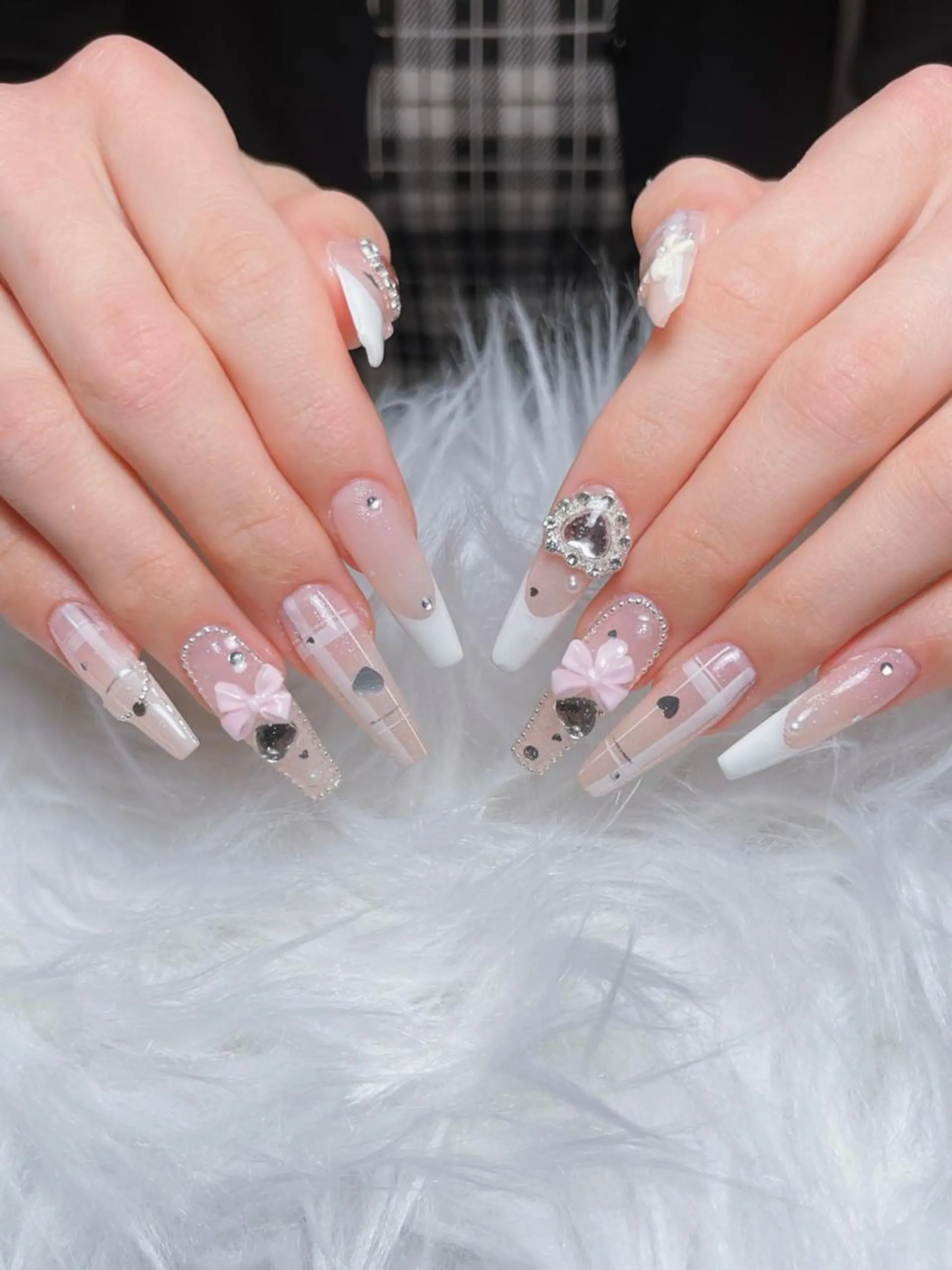 ネイル 長さ出し グラデーション 卒業式 キラキラネイル マグネットネイル Xuka Belle Nailのネイルデザイン