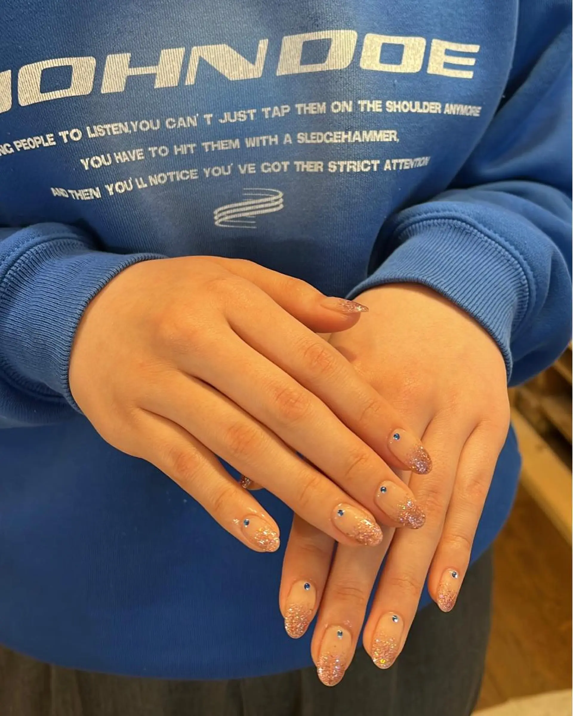 ネイル ハンドネイル フットネイル ハンドケア Nes.Nail所属・Miyagi Asamiのネイルデザイン