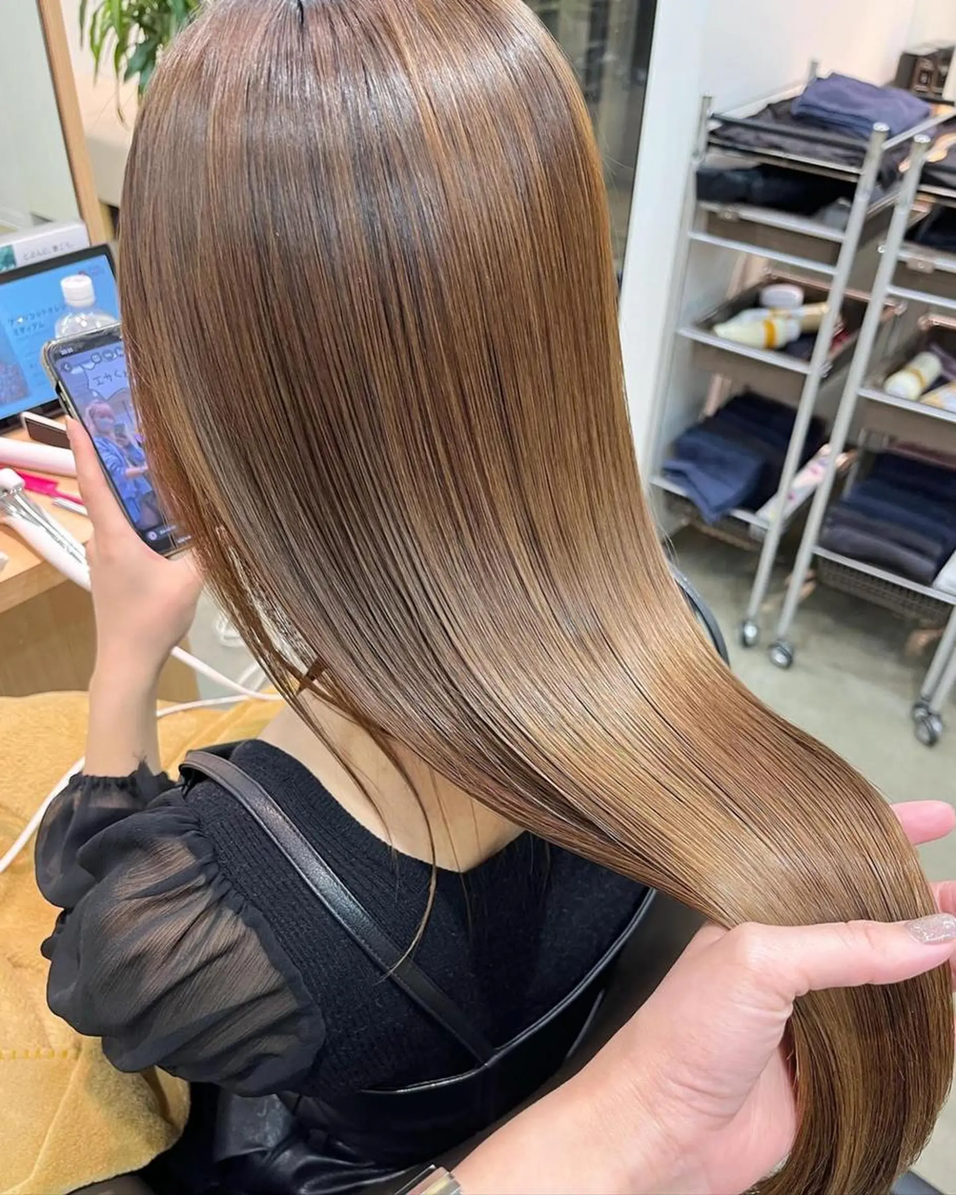 ロング くせ毛 伸ばしかけ ハイライト 髪質改善 ヨシンモリ 韓国/髪質改善💘 櫻井かれんのヘアスタイル