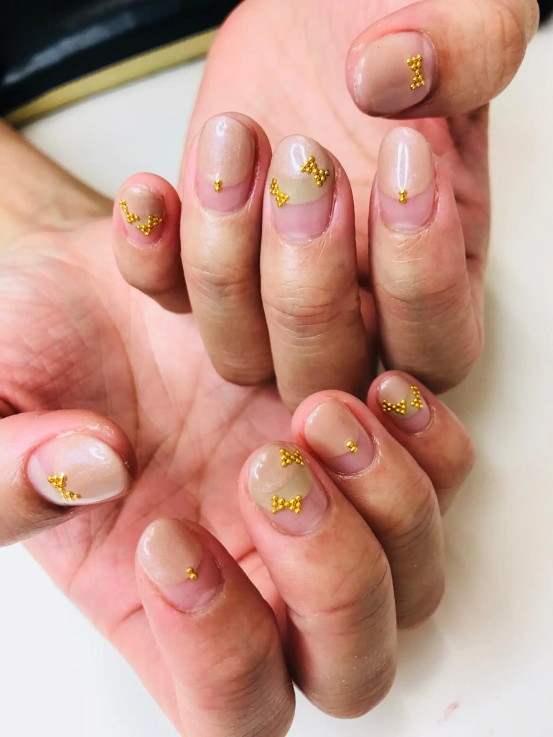 セミロング カラー パーマ ヘアアレンジ キッズ ネイル マツエク・マツパ リボン Sunny side nailのネイルデザイン
