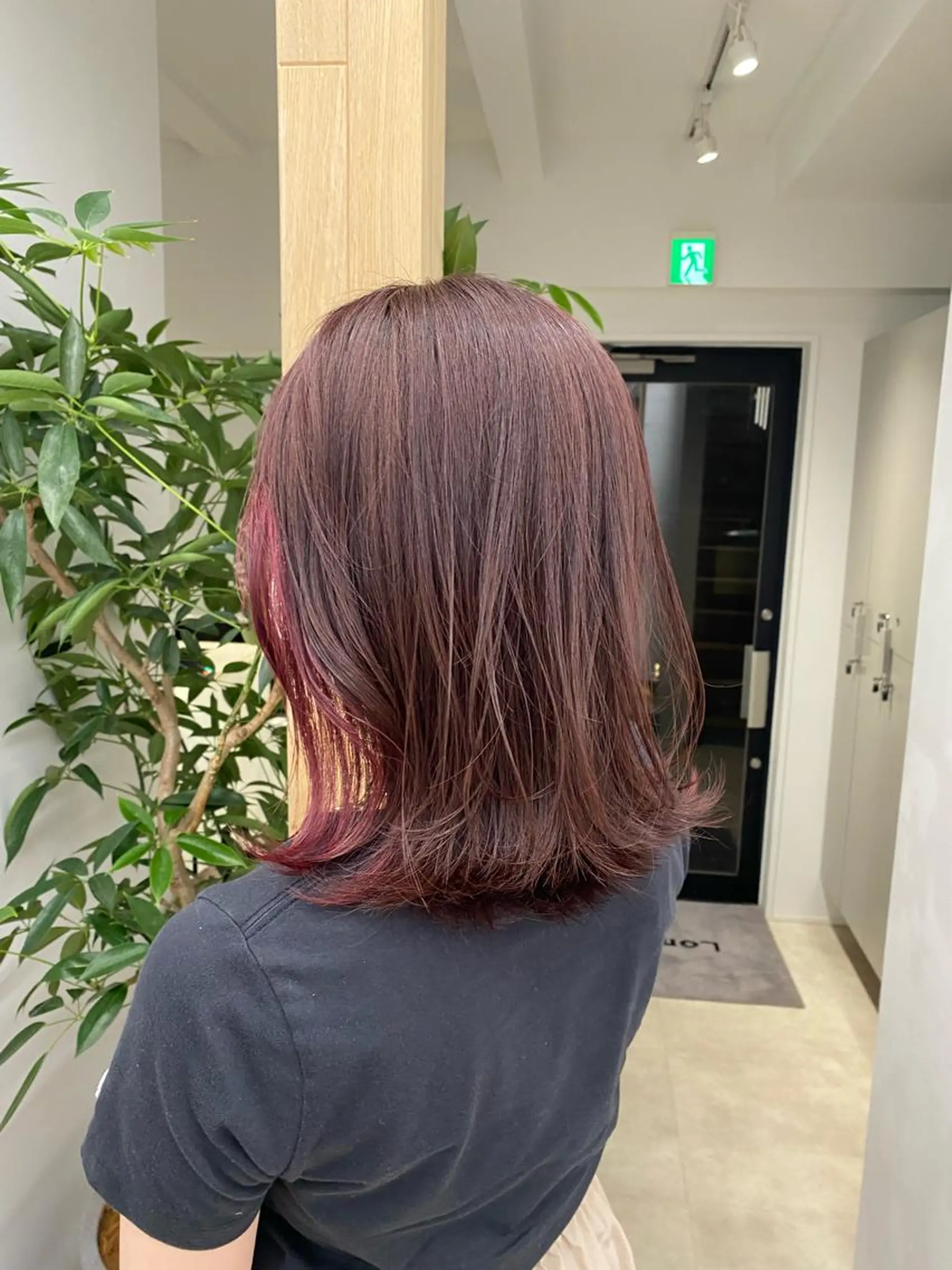 セミロング カラー 艶カラー 🤍🫧/makoのヘアスタイル