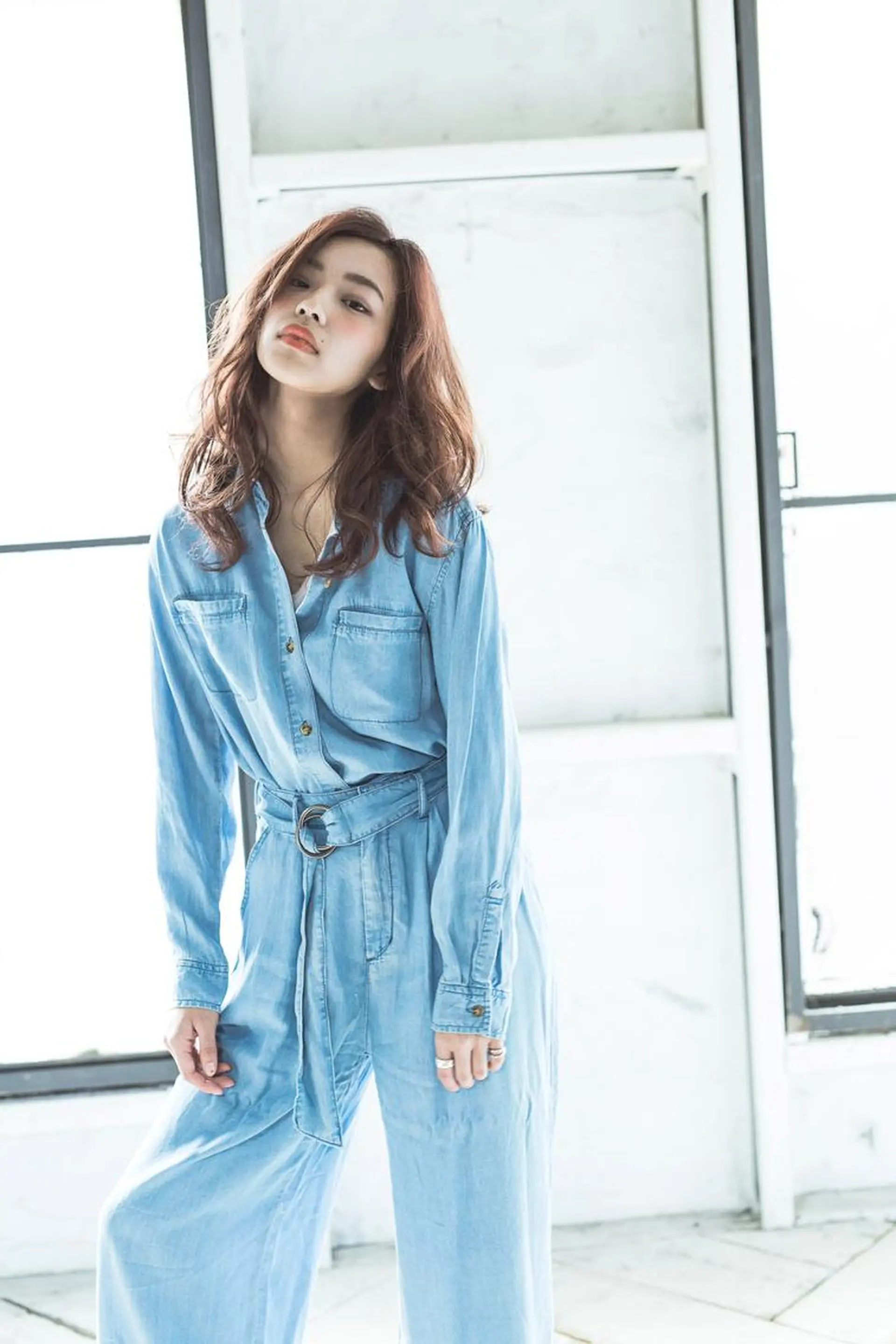 セミロング カラー パーマ 佐々木 優介のヘアスタイル