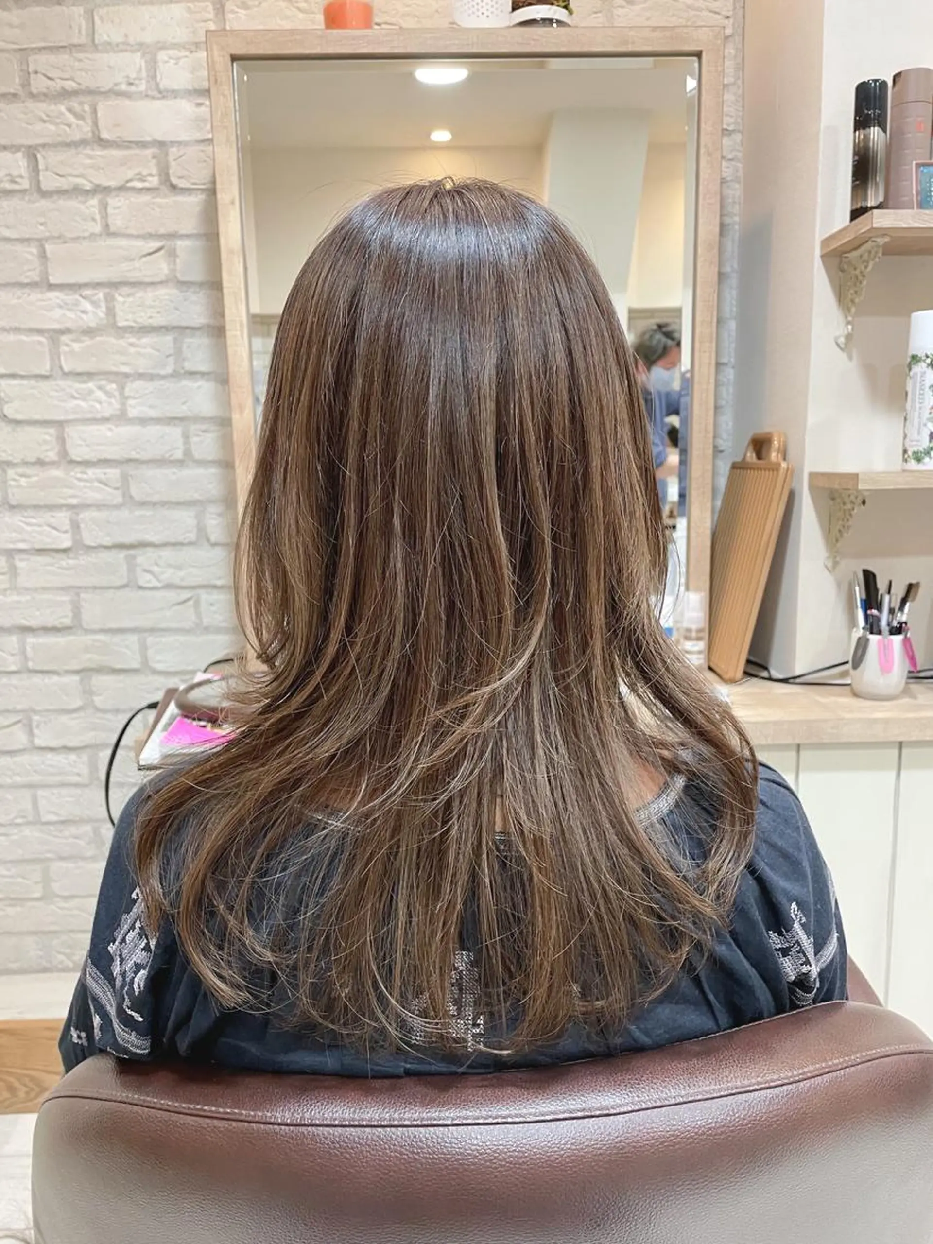 ロング カラー ハイライトカラー ハイライト ウルフカット カット ヘアカラー トリートメント 清水 有実子のヘアスタイル