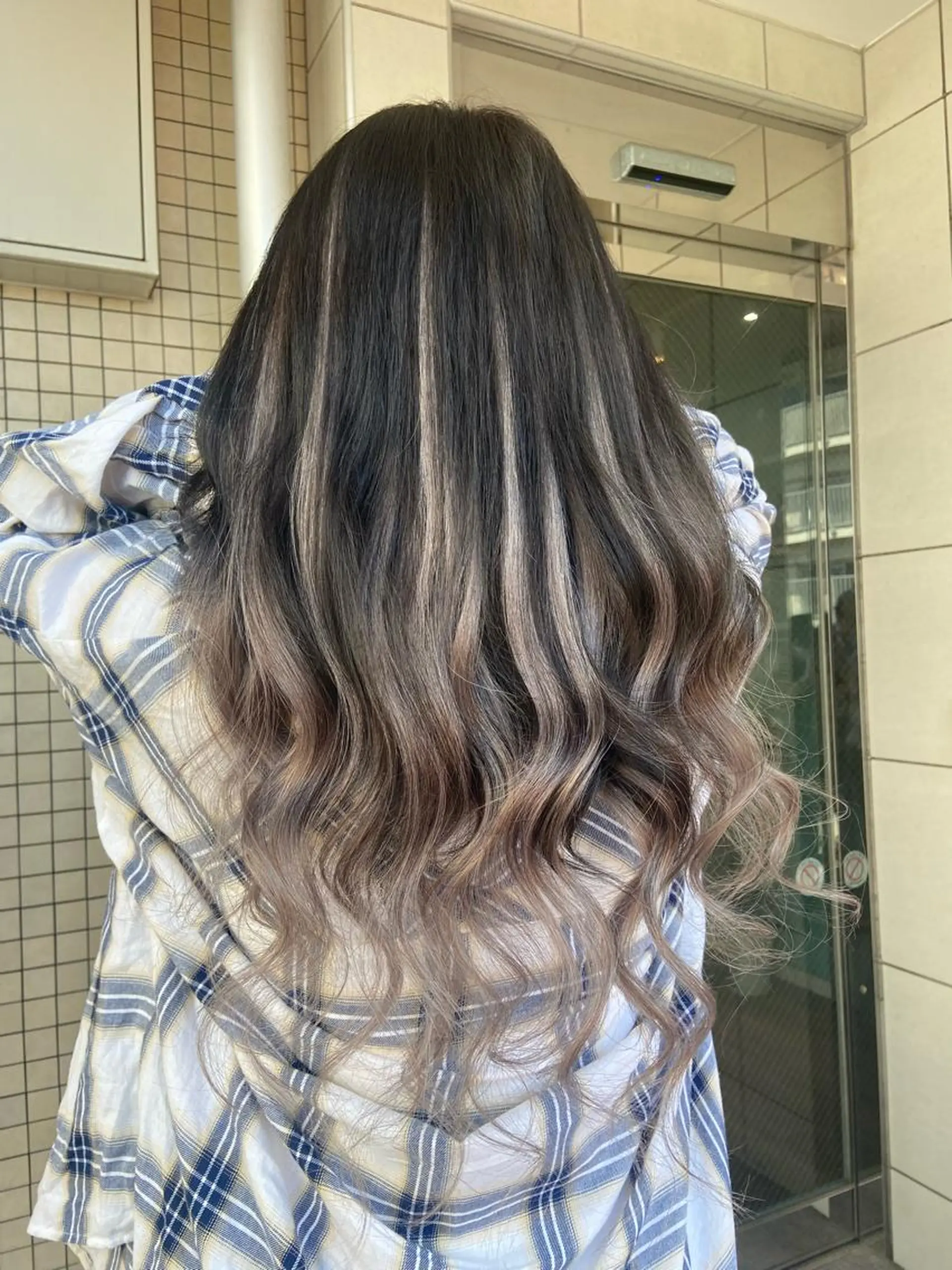 ミディアム カラー プルエクステ エクステ ヘアカラー エクステ 🧸プルエクステ❤︎ ネイルKAO🧸のヘアスタイル