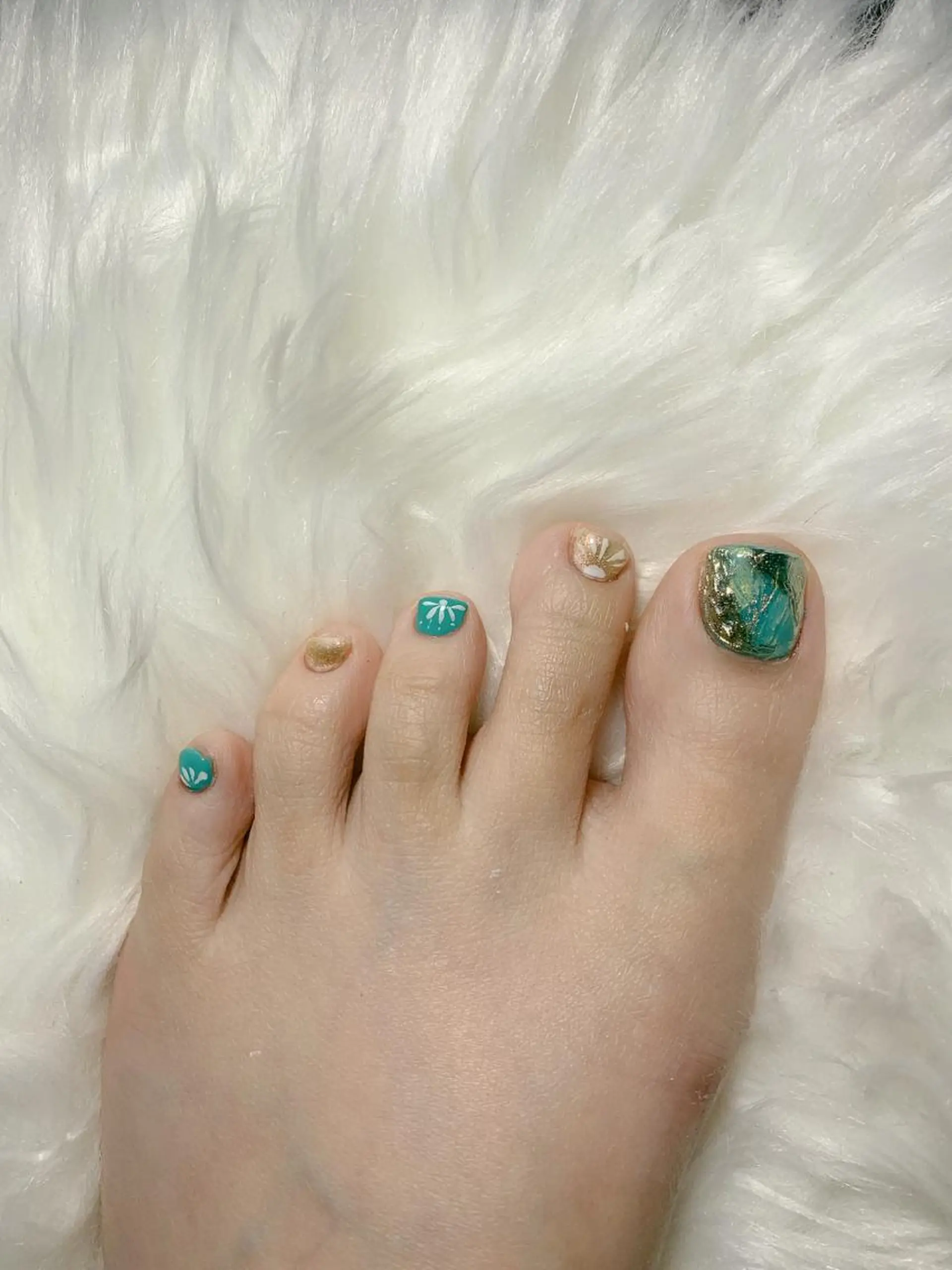 ネイル 高島 夏海のネイルデザイン