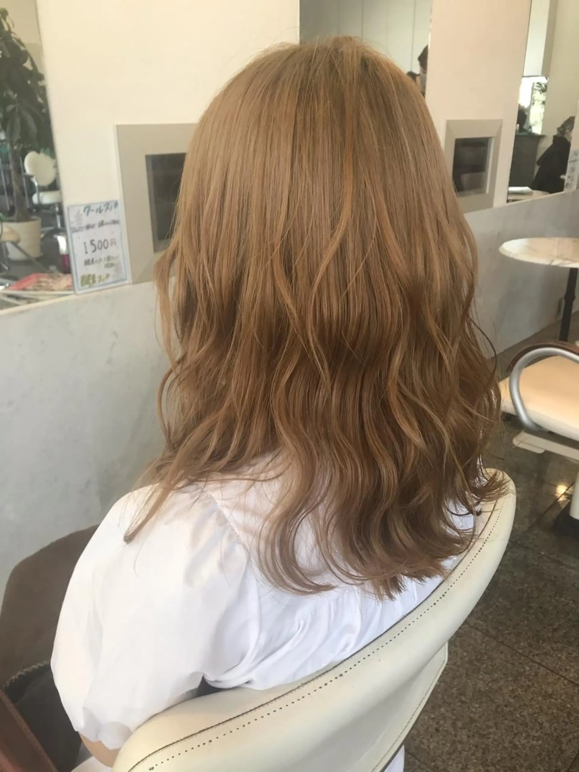 セミロング 大森 有紗のヘアスタイル