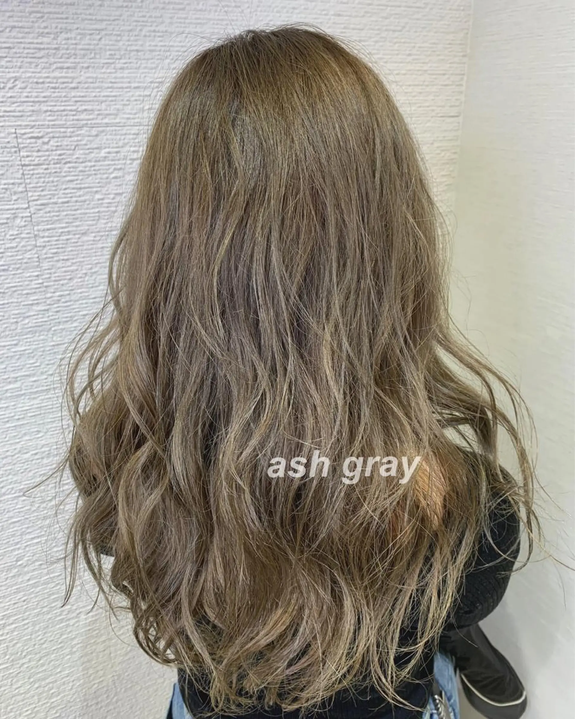 ロング カラー ハイライトカラー ハイトーンカラー ハイライト 韓国ヘア/耳ツボジュ エリー♡ayumuのヘアスタイル