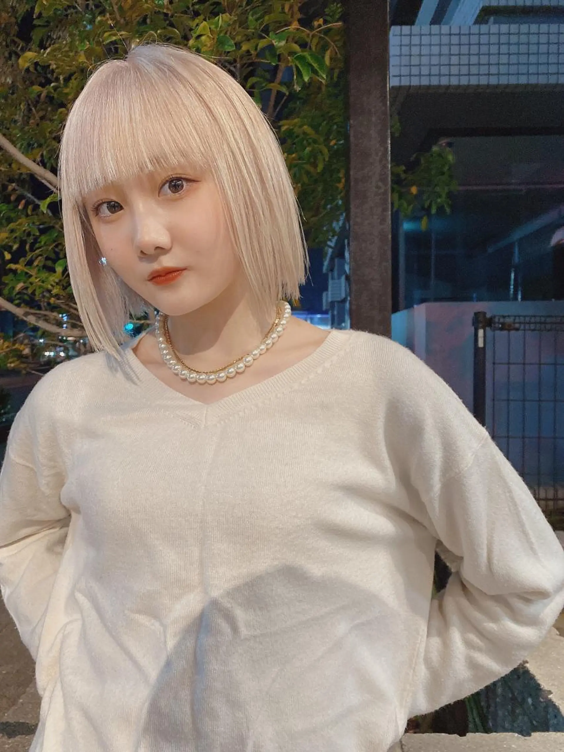 ショート カラー ブリーチ ハイトーンカラー LATTE  渋谷所属・♡レイヤーカット れお♡のヘアスタイル