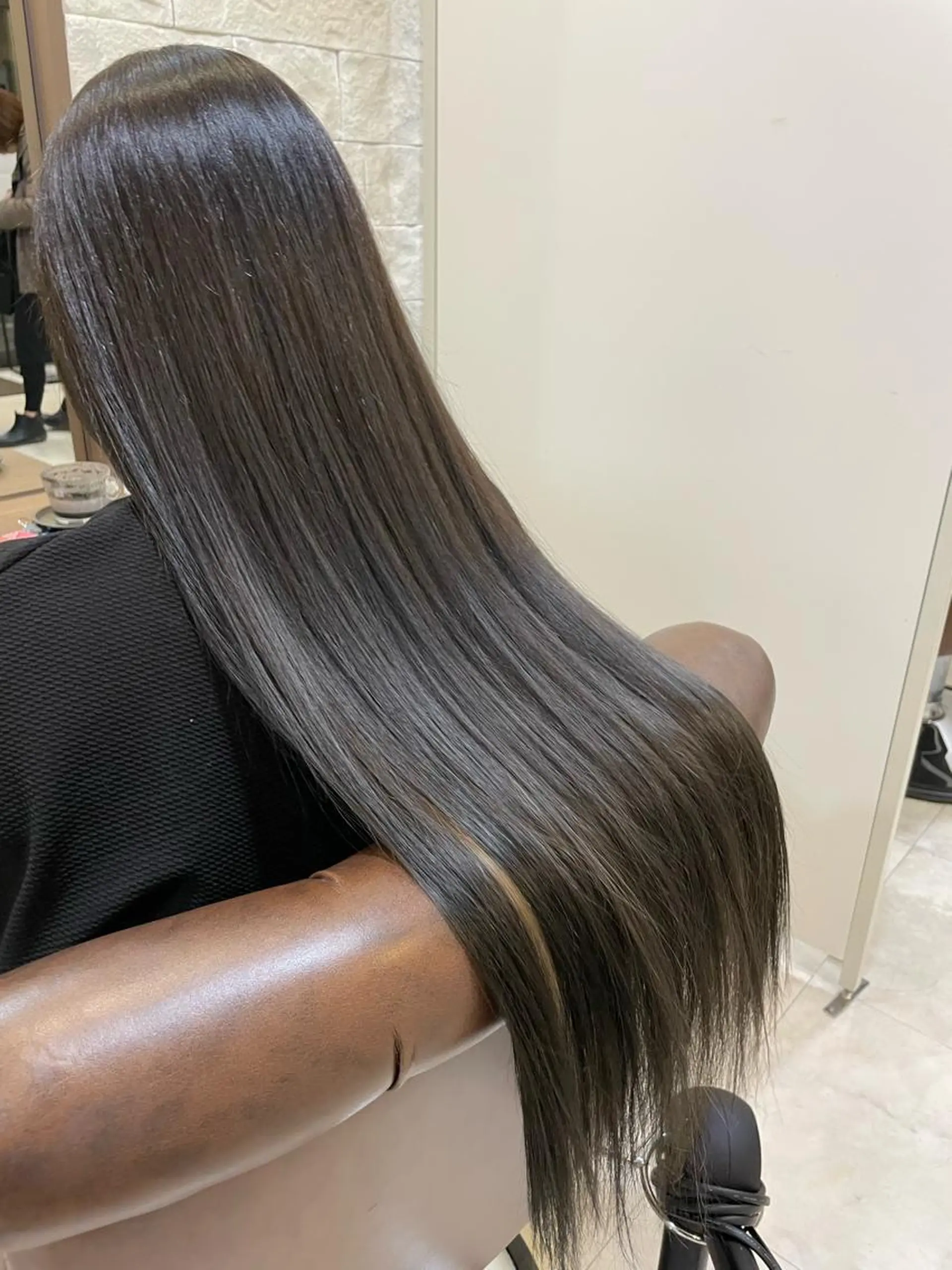 ロング カラー 佐々木 達也のヘアスタイル