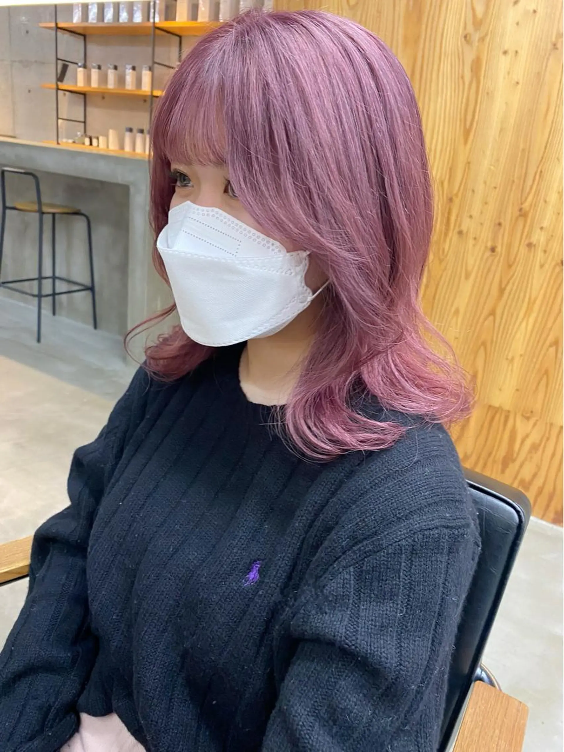 ミディアム カラー ヘアアレンジ ブリーチ ピンクカラー ピンクパープル パープルカラー son hair HIROEのヘアスタイル