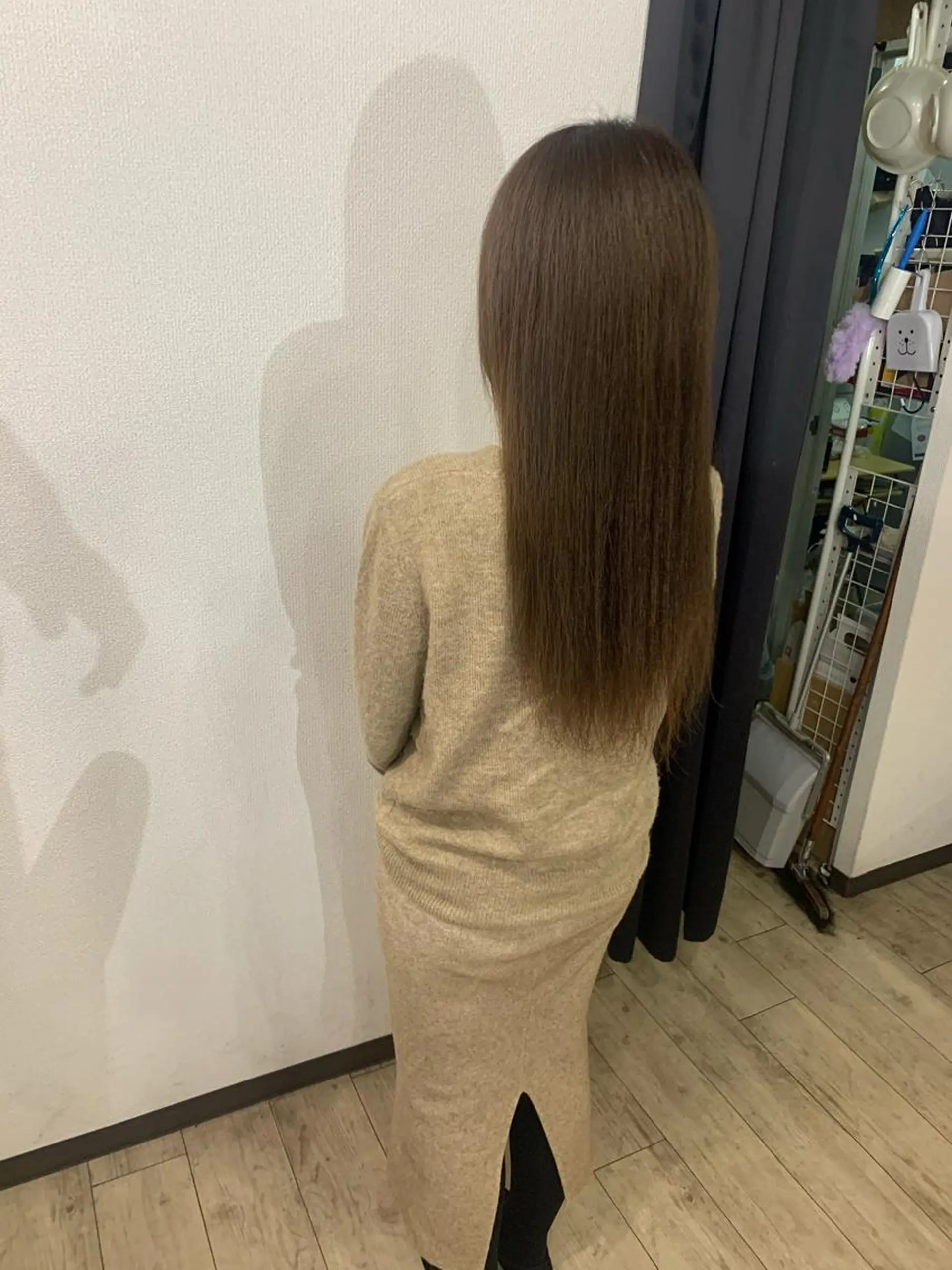 ロング ヴェチカヘア京橋所属・脱白髪染め カミタニのヘアスタイル