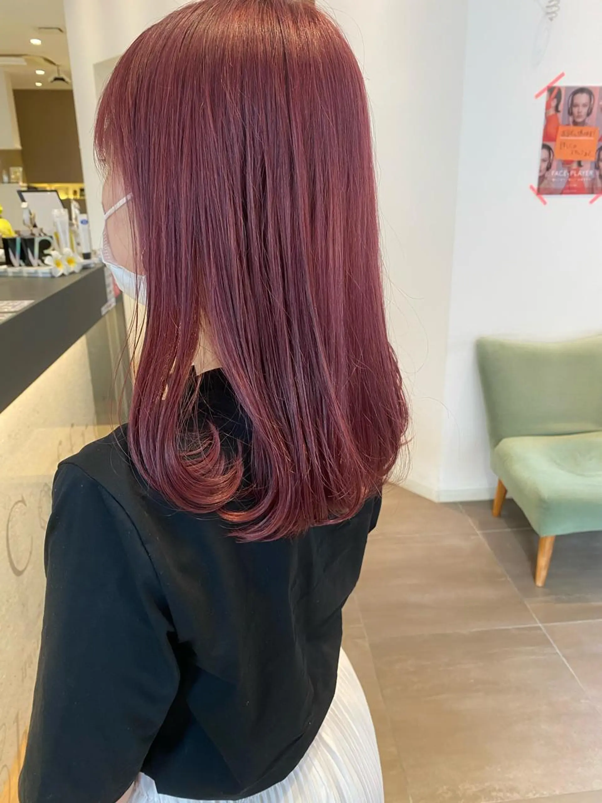 セミロング ヘアカラー トリートメント ✨10000円以内で 叶う艶髪✨のヘアスタイル