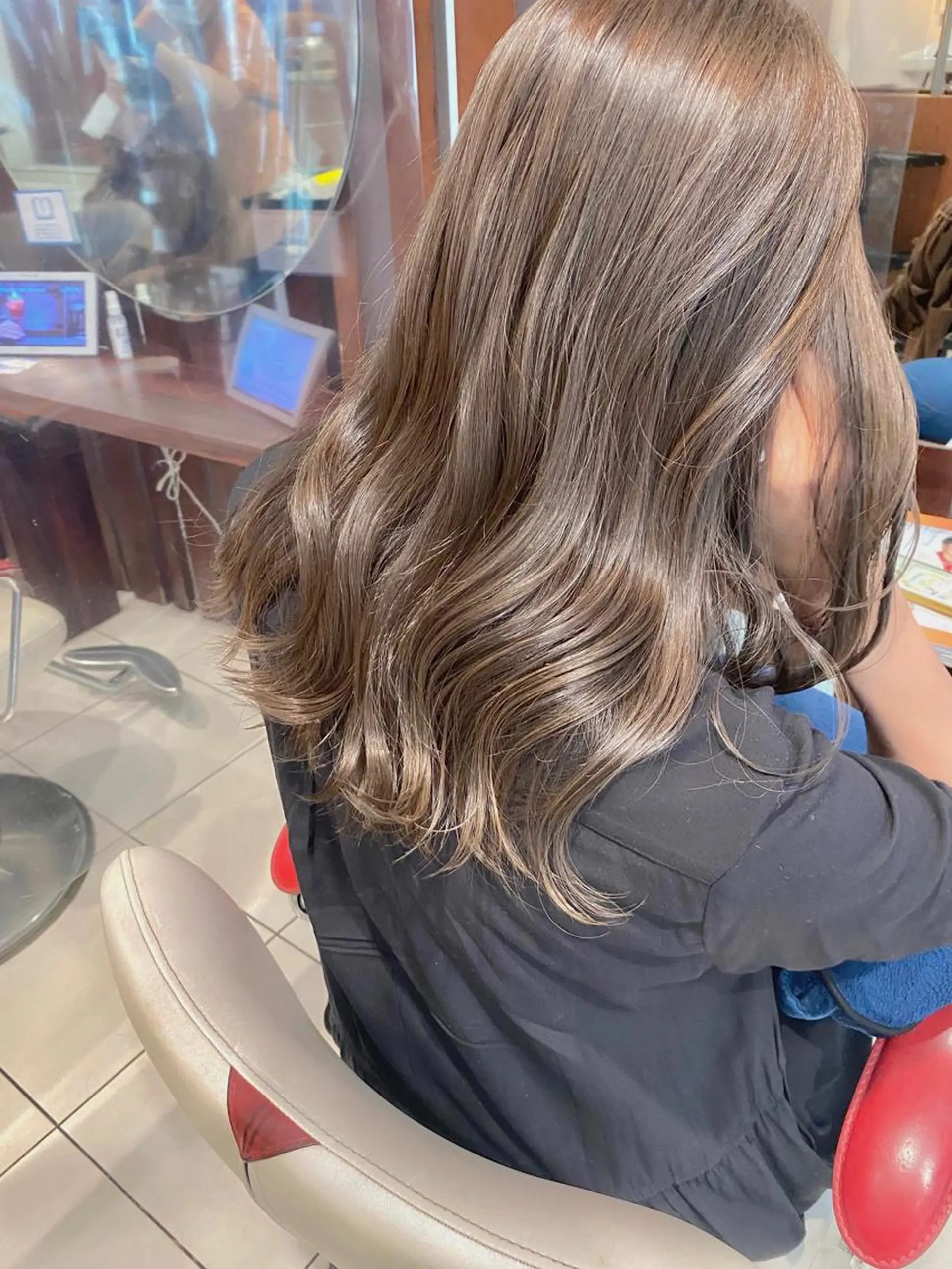 セミロング SALOWIN大宮suite所属・🫧髪質改善🫧 園城寺裕也のヘアスタイル