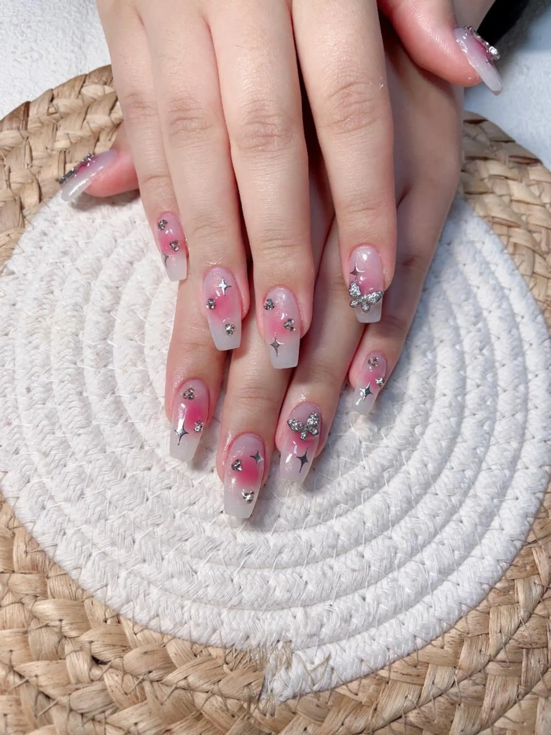ネイル M🌷nail 長さだし専門店のネイルデザイン