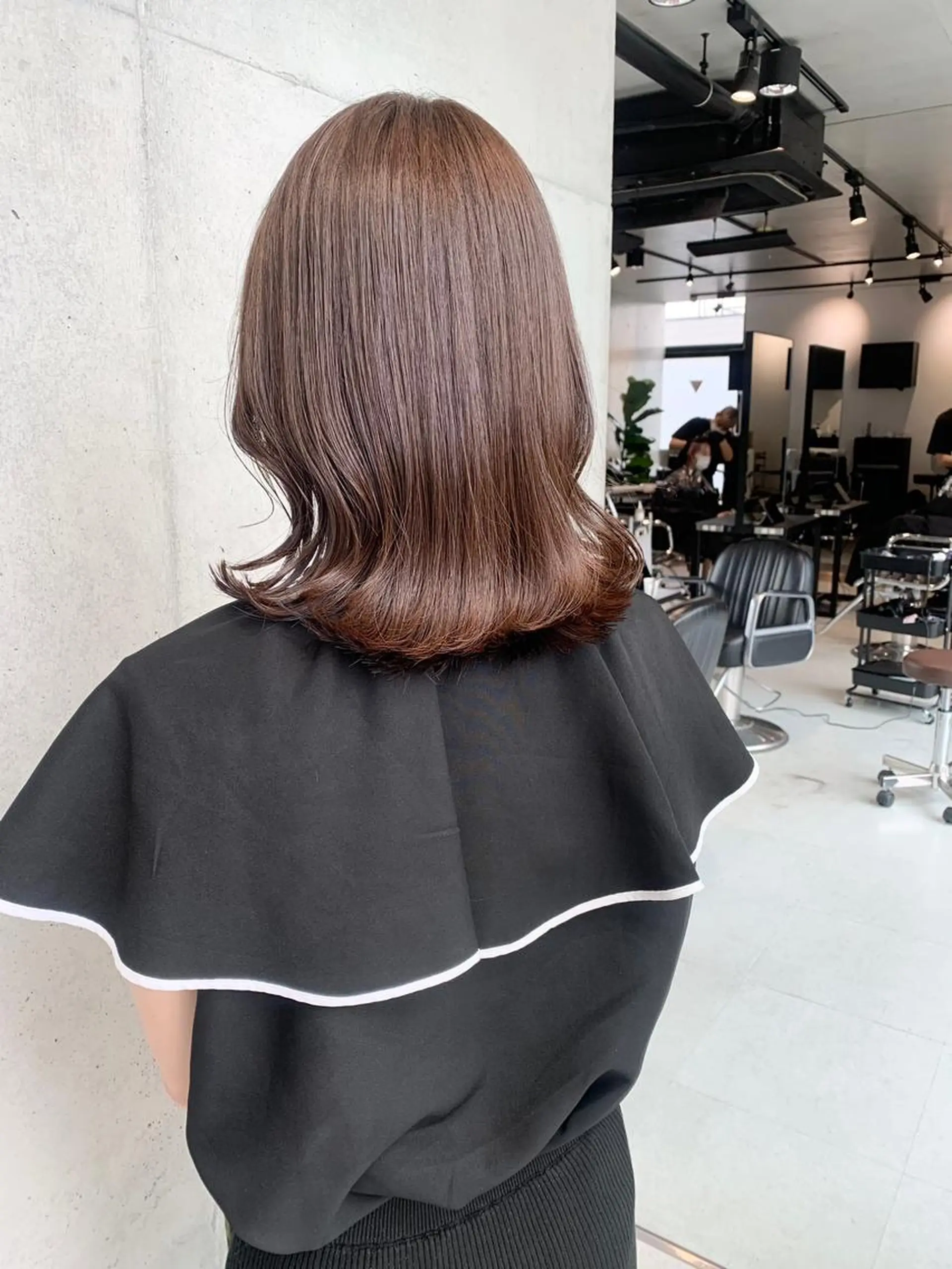 セミロング カラー カット ヘアカラー トリートメント ヘッドスパ 透明感/オリーブ/ グレージュ/YUKAのヘアスタイル