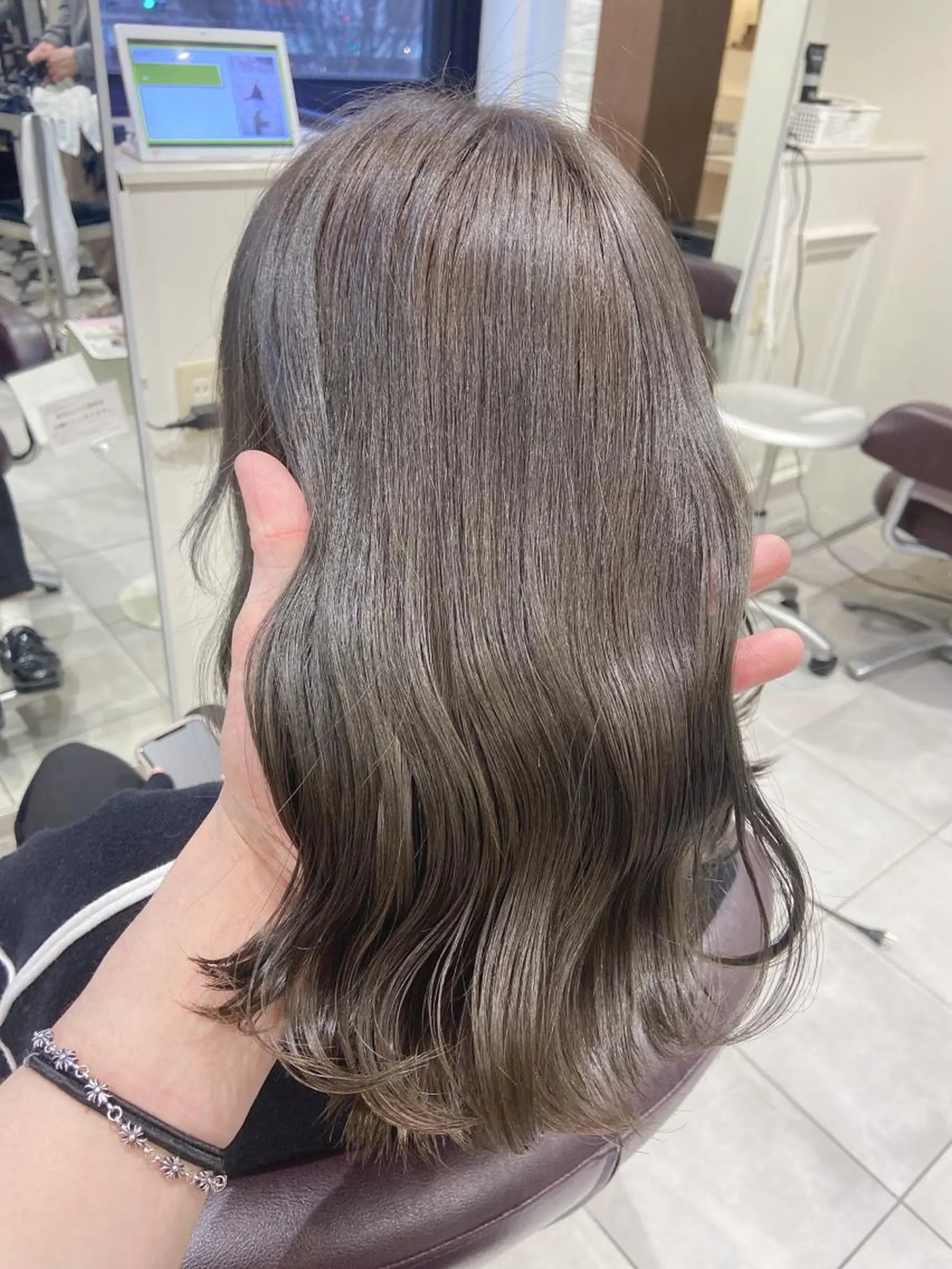 ミディアム カラー カット ヘアカラー 韓国/色気/レイヤー /avance天王寺のヘアスタイル