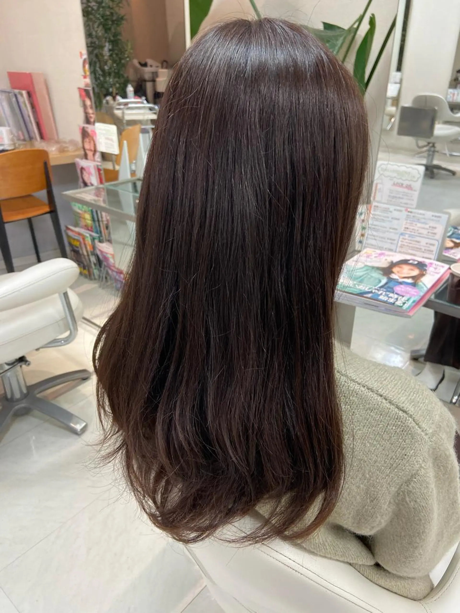 ロング レイヤーカット 菊地 美憂のヘアスタイル