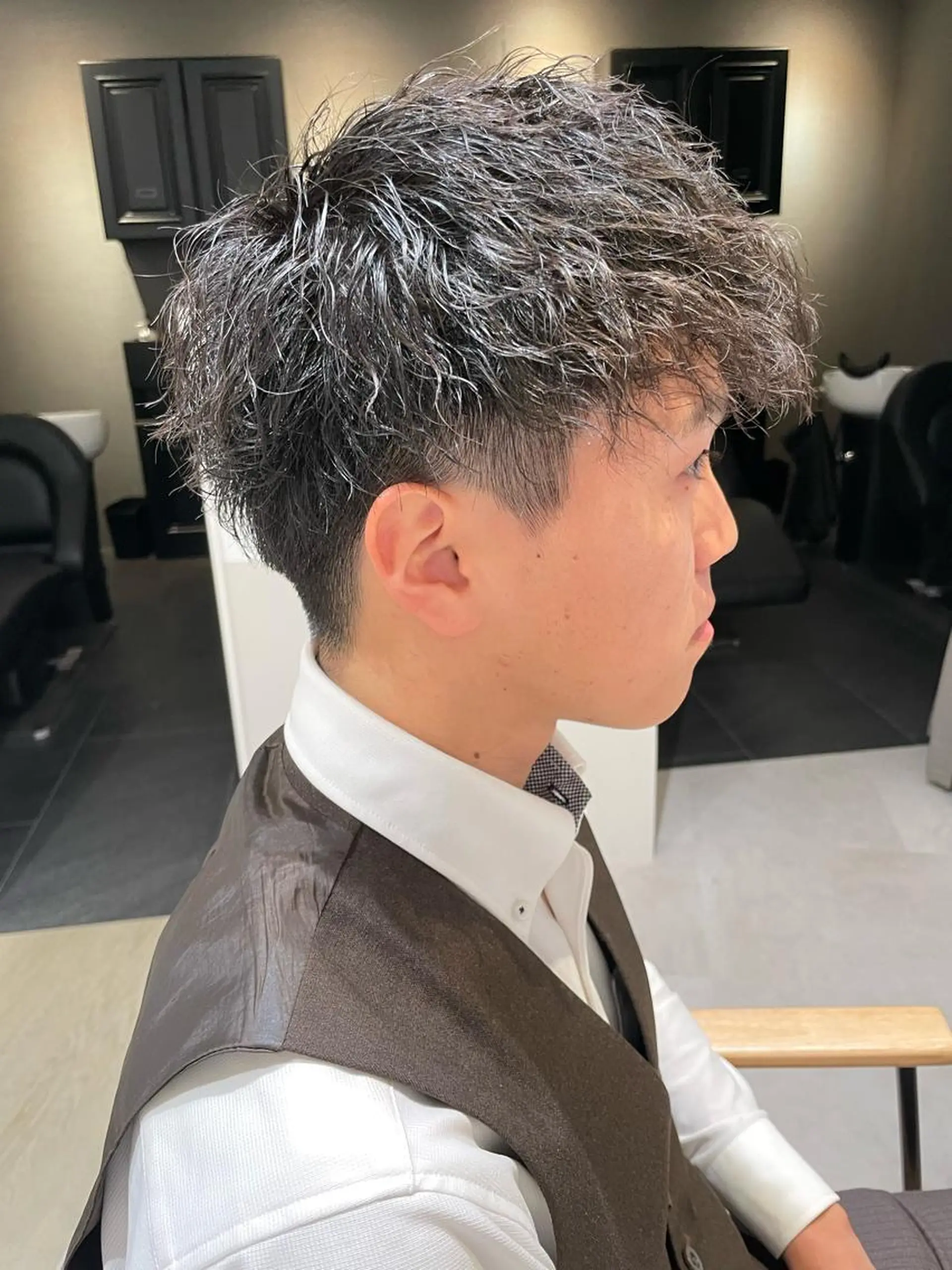 ショート パーマ メンズ 髪質改善ストレー ト指名NO.1林駿希のヘアスタイル