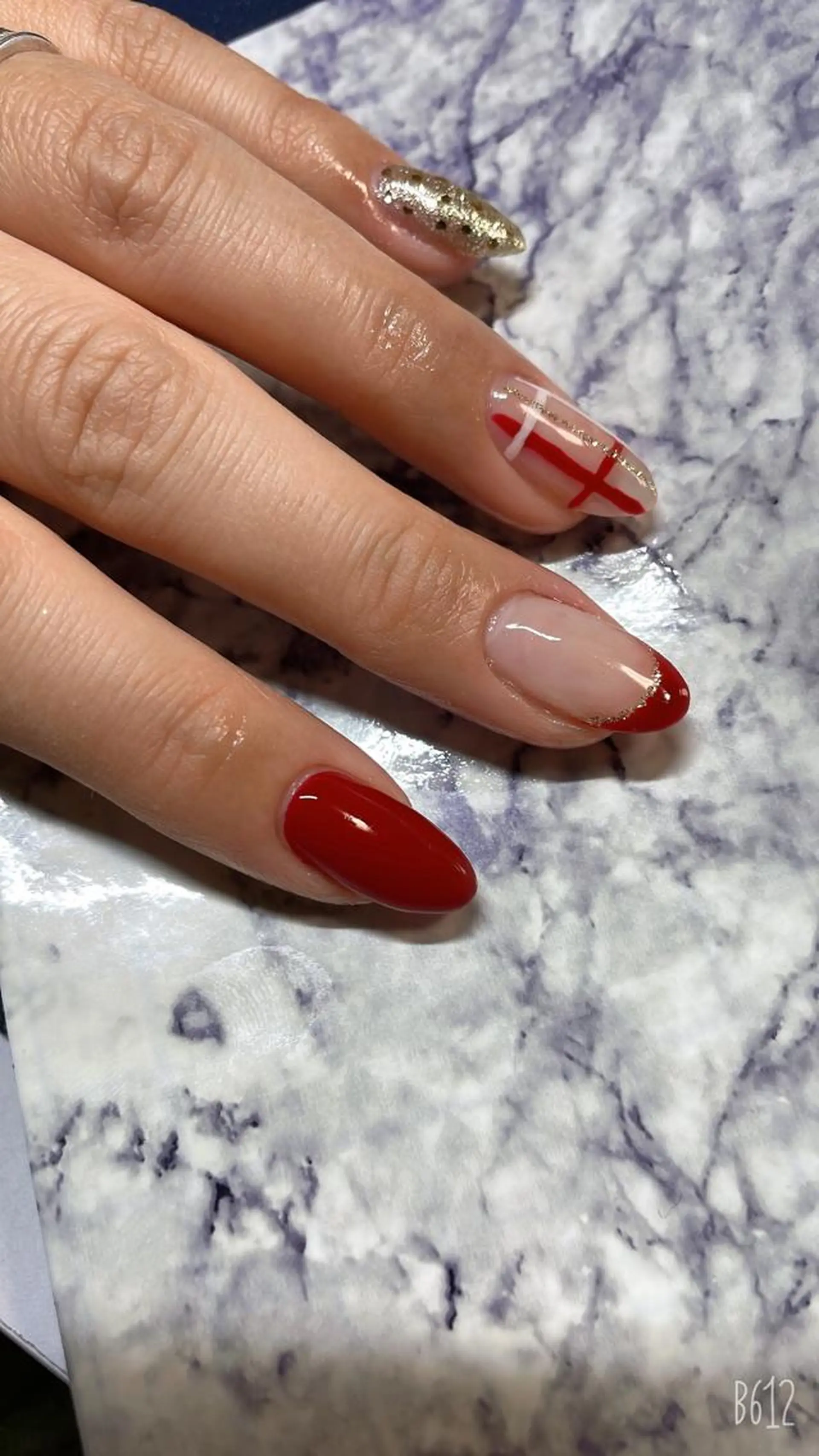 ロング ハンドネイル 島村 真由紀のネイルデザイン