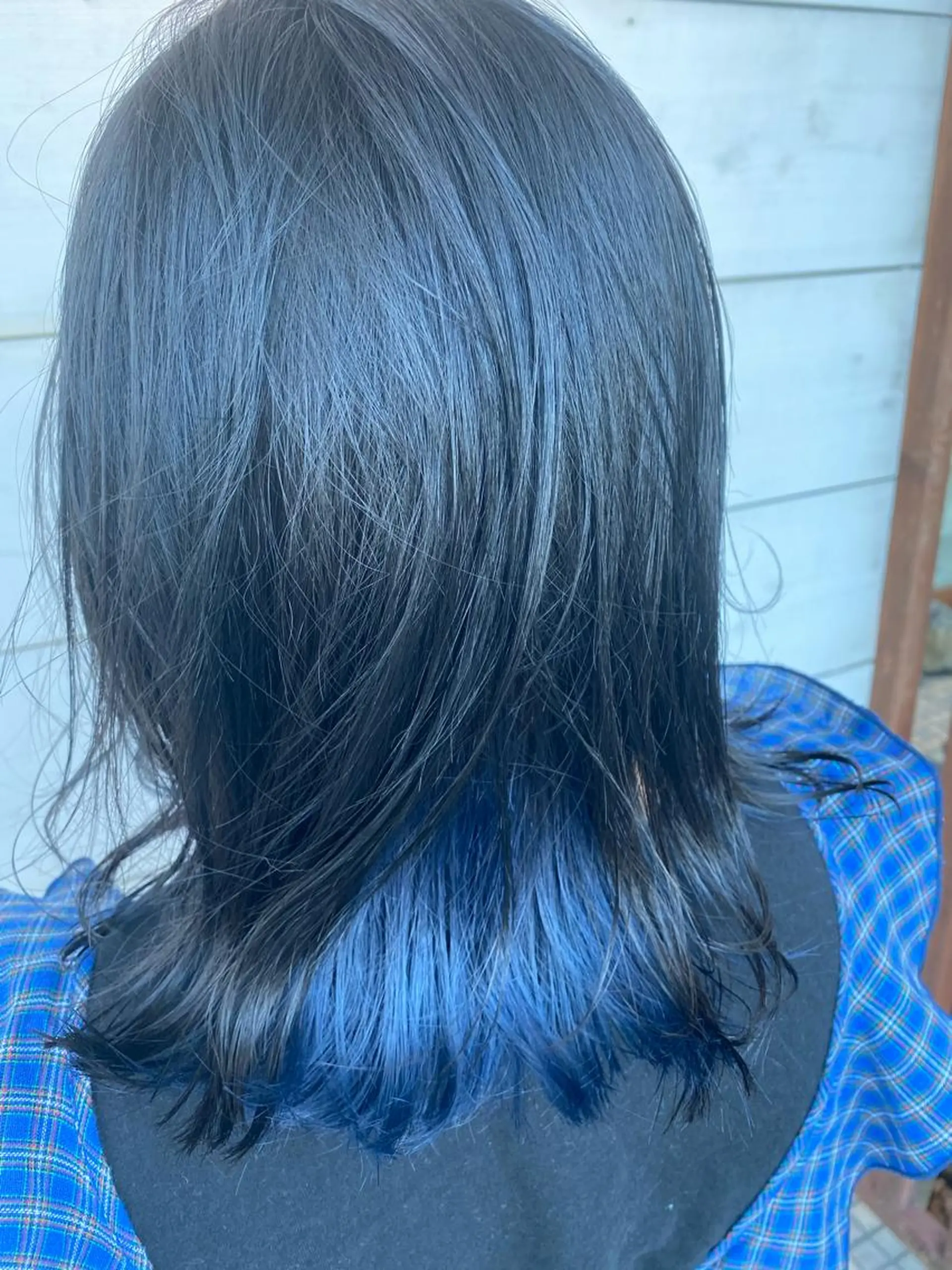 カラー ブルーカラー SALOWIN栄所属・SALOWIN栄 高須大貴のヘアスタイル