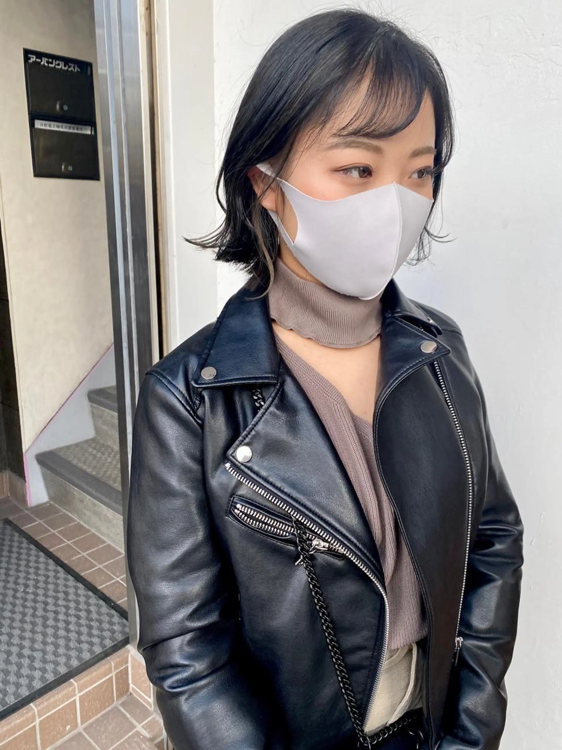 ミディアム カラー ハイライトカラー インナーカラー ハイライト カット ヘアカラー MR.GOOD MORNING所属・MR.GOOD MORNINGフジイのヘアスタイル