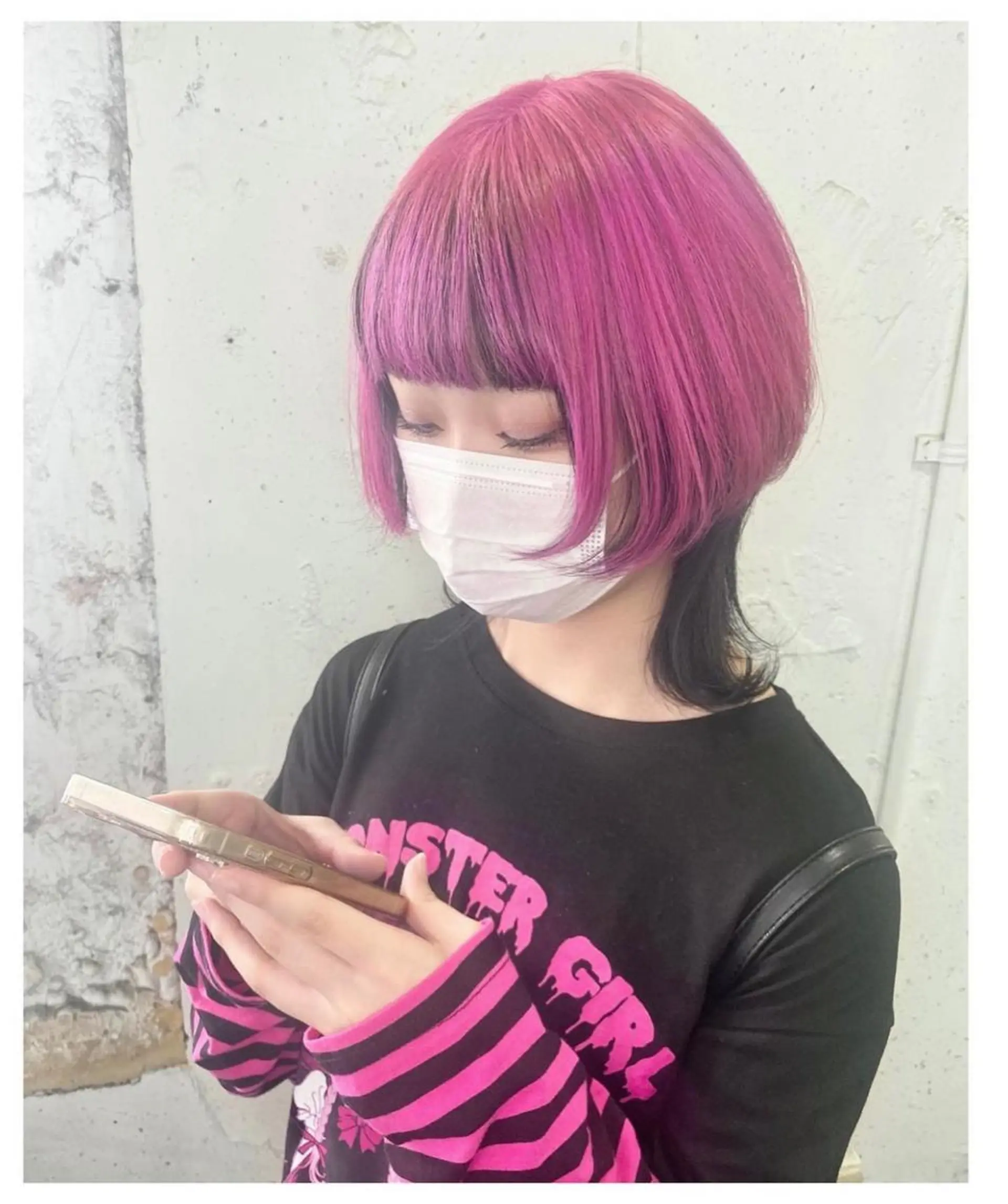 ショート カラー ピンクカラー ウルフカット GARU-ガル-所属・TSUNO🦖 派手髪/オタク美容師のヘアスタイル