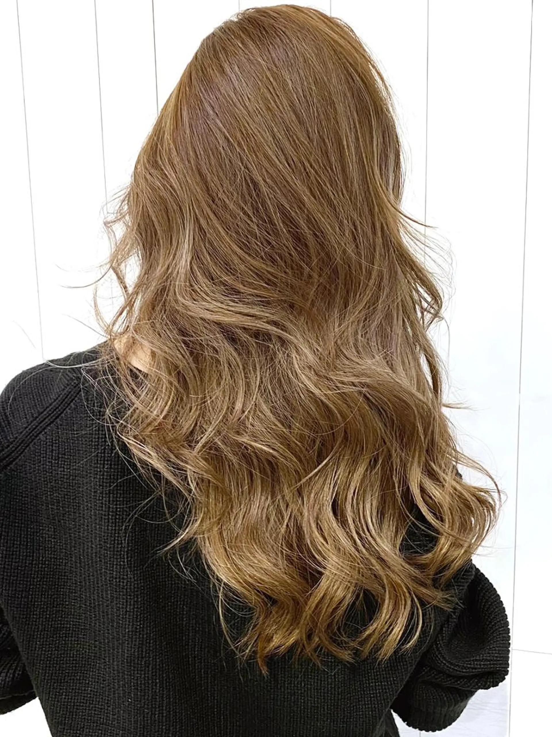 ロング ヘアアレンジ パーマ カラー アッシュ ITbyALBUM 中野店のヘアスタイル