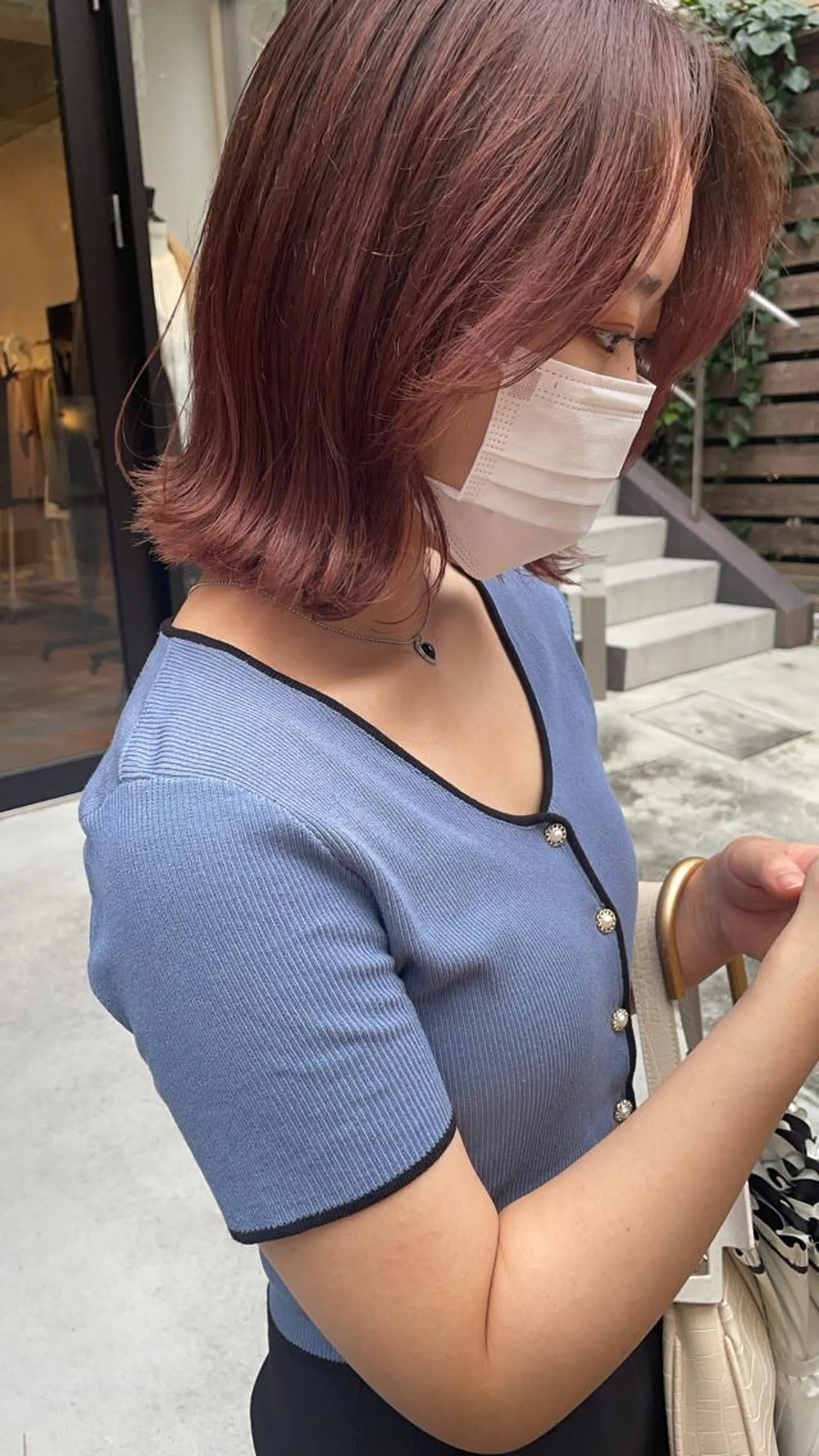 ミディアム レイヤーカット/ 透明感カラーmikuのヘアスタイル