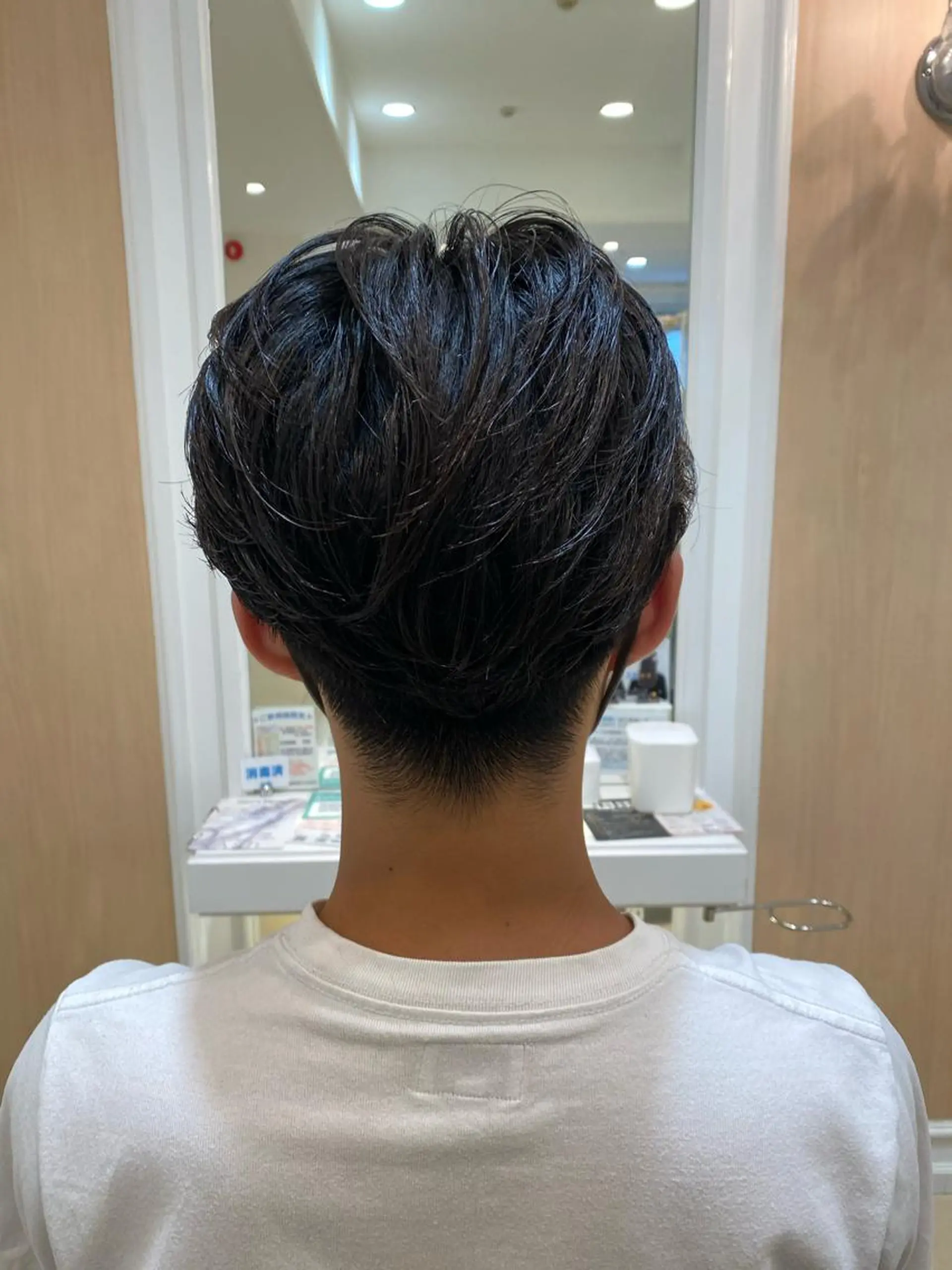 ショート パーマ メンズ カット パーマ メンズ特化型美容師 栗山勇人のヘアスタイル