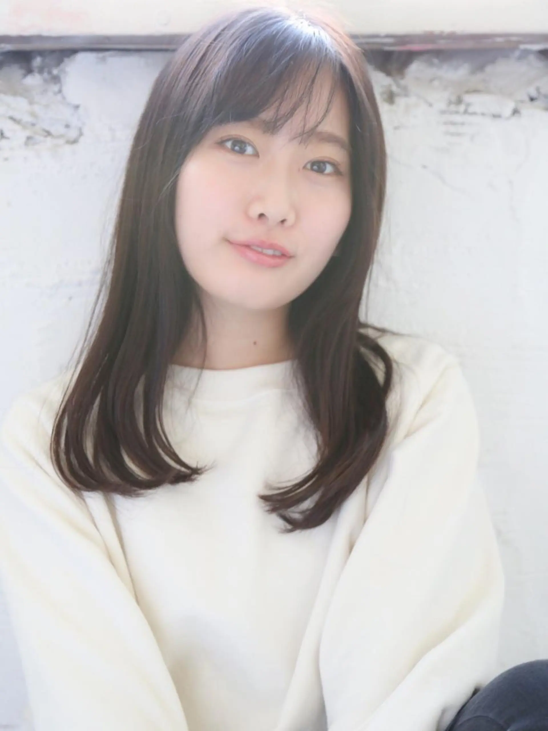 セミロング カラー パーマ 野崎 ひかりのヘアスタイル