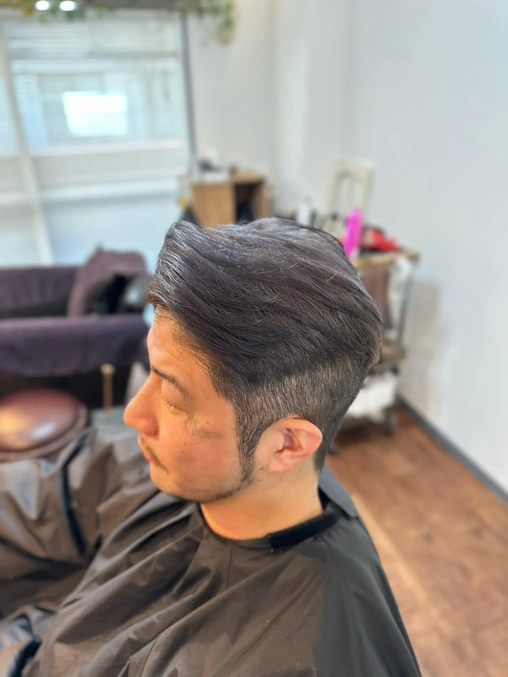 ミディアム メンズ メンズブリーチ アッシュ カット ヘアカラー トリートメント Lizir  ルズィール所属・Luzir⭐︎ GEN⭐︎のヘアスタイル