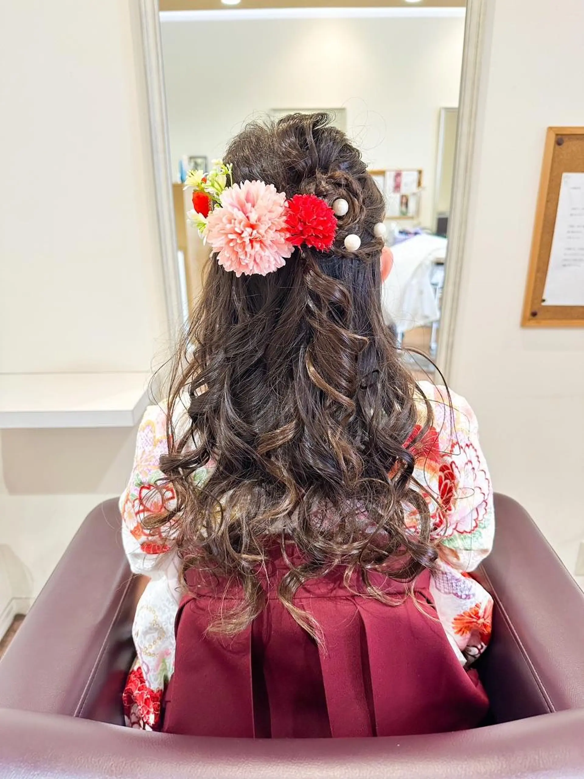 ヘアアレンジ 卒業式のヘアスタイル 織田 悦子のマツエク・マツパデザイン