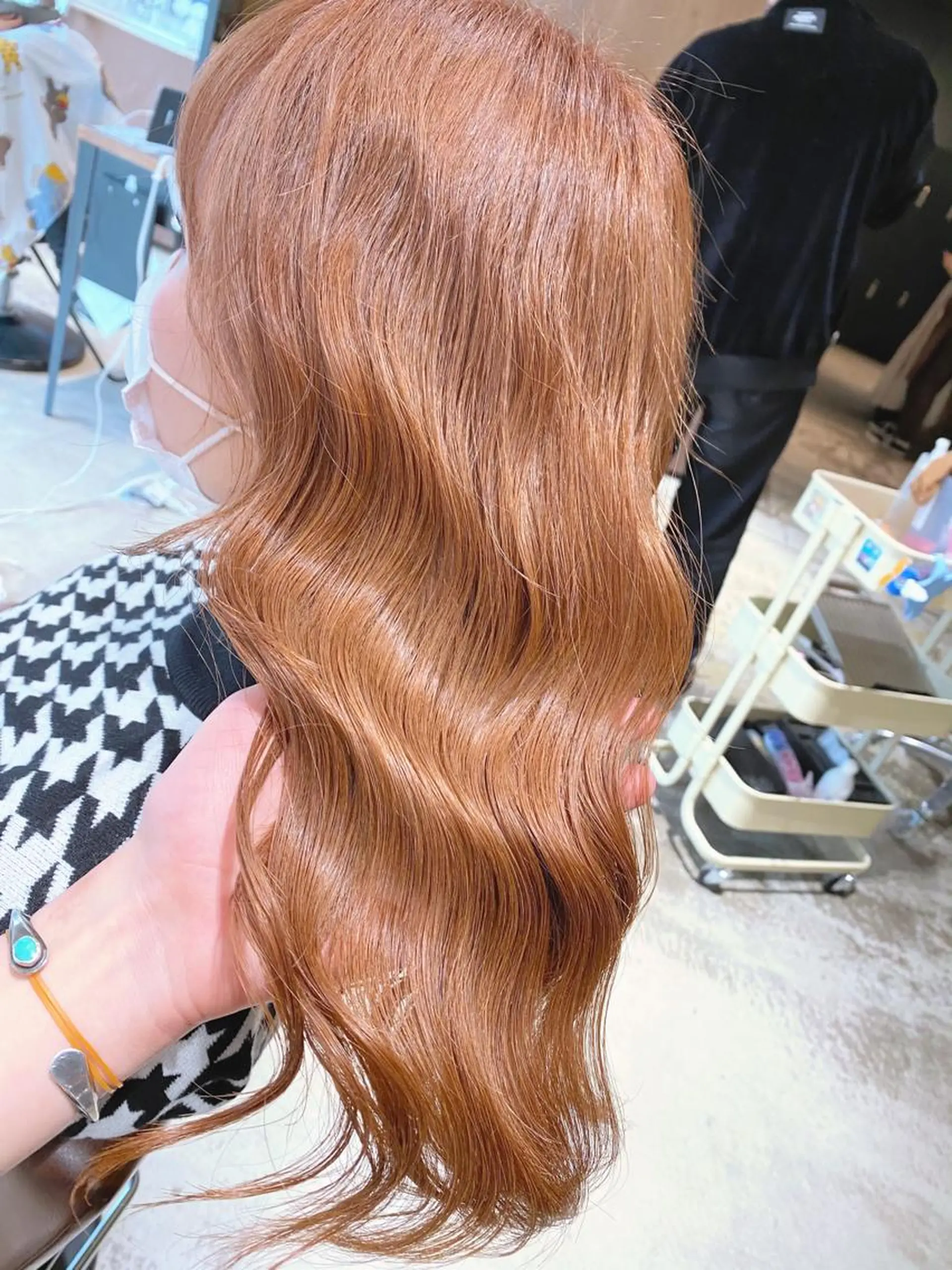 カラー 顔まわりの神様✨ 透明感カラー藤嶋秀幸のヘアスタイル