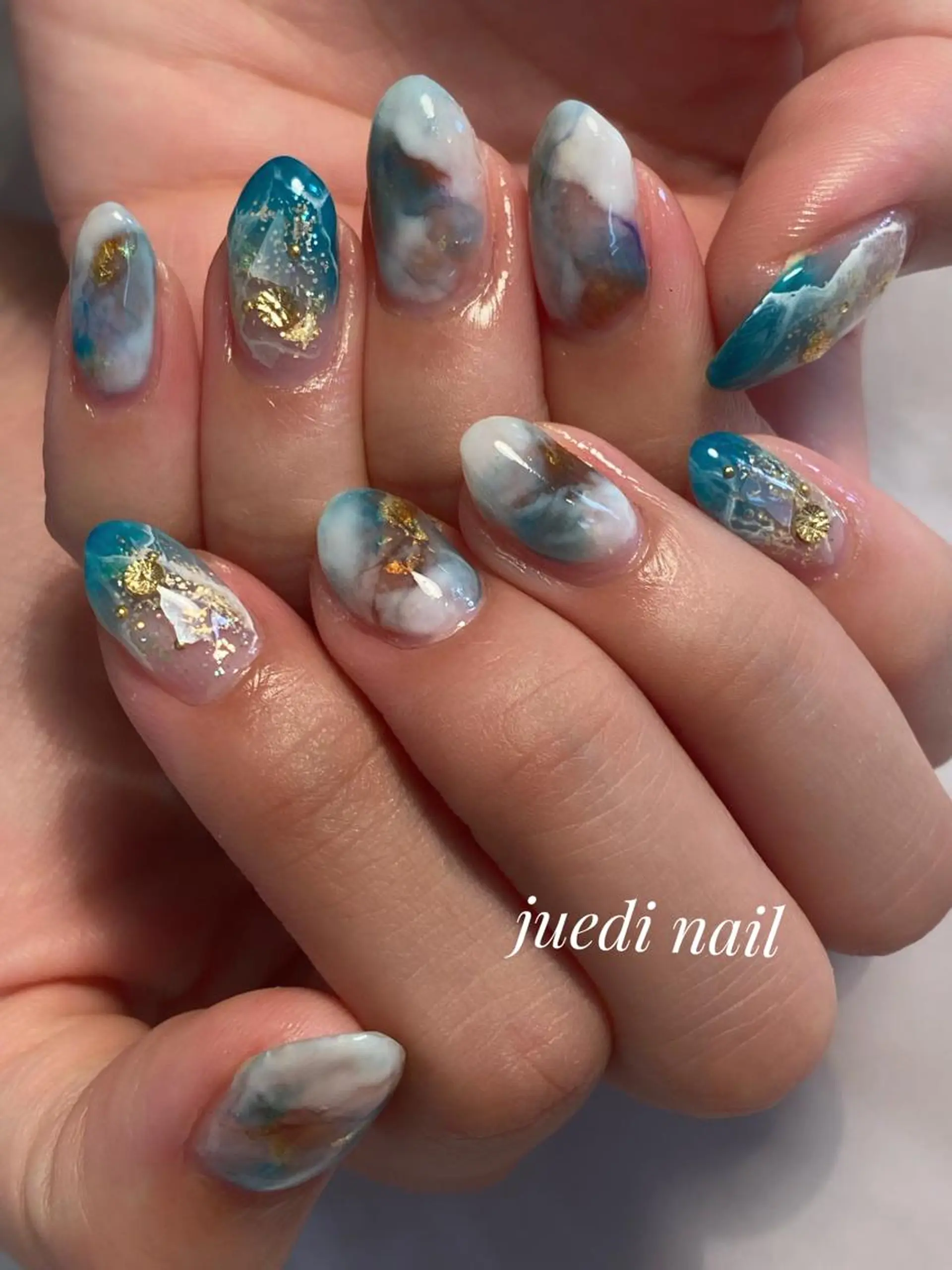 ネイル juedi nail(木曜日のネイル)所属・juedi nail 〜木曜日のネイル〜のネイルデザイン