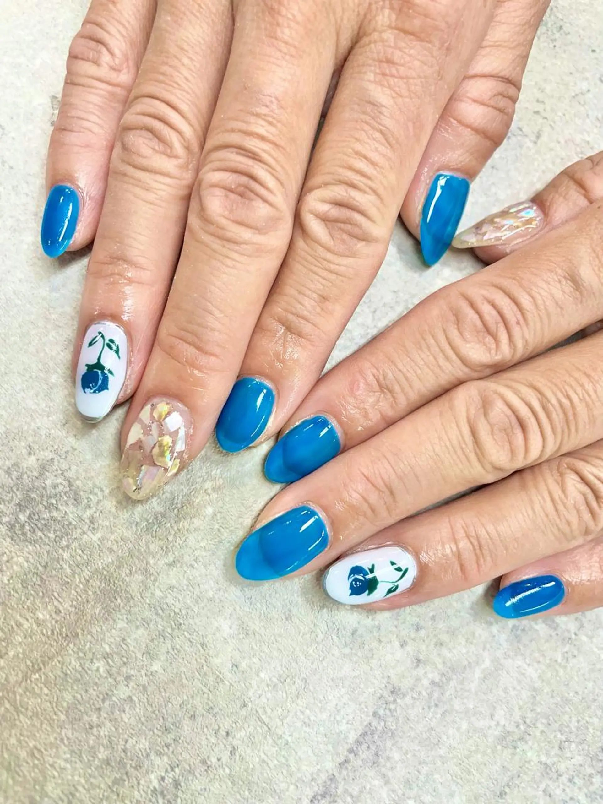 ネイル ブルー ハンドネイル ハンドケア FASTNAIL PLUS 新宿店のネイルデザイン