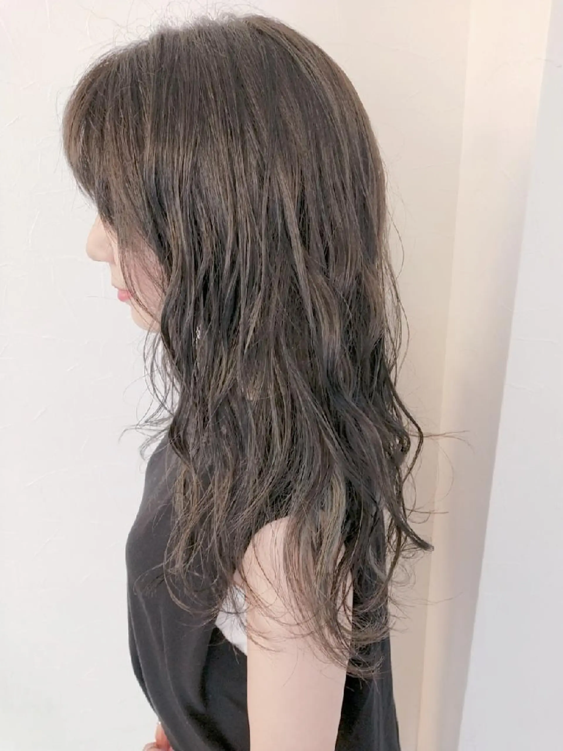 セミロング カラー アディクシーカラー アッシュ バレイヤージュ ブリーチ ダブルカラー デザインカラー髪質 改善Lilithのその他イメージ