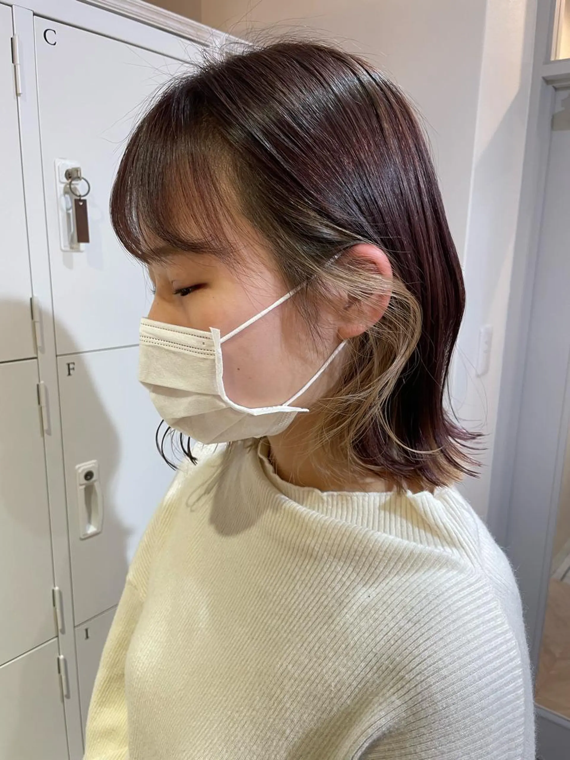 ショート カラー akane .のヘアスタイル