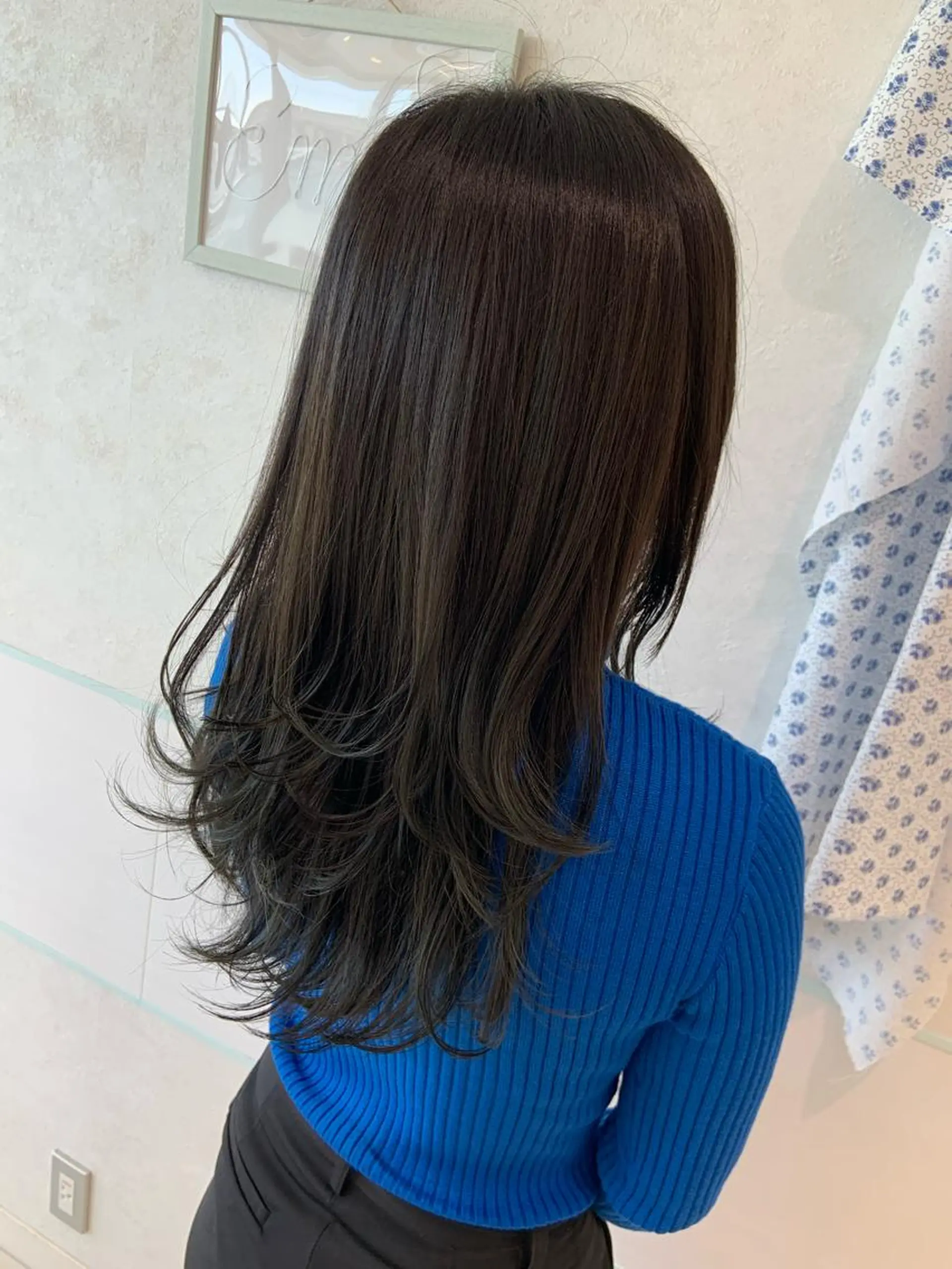 ロング カラー パーマ ヘアアレンジ ハイトーンカラー🤍 山下 優華のヘアスタイル