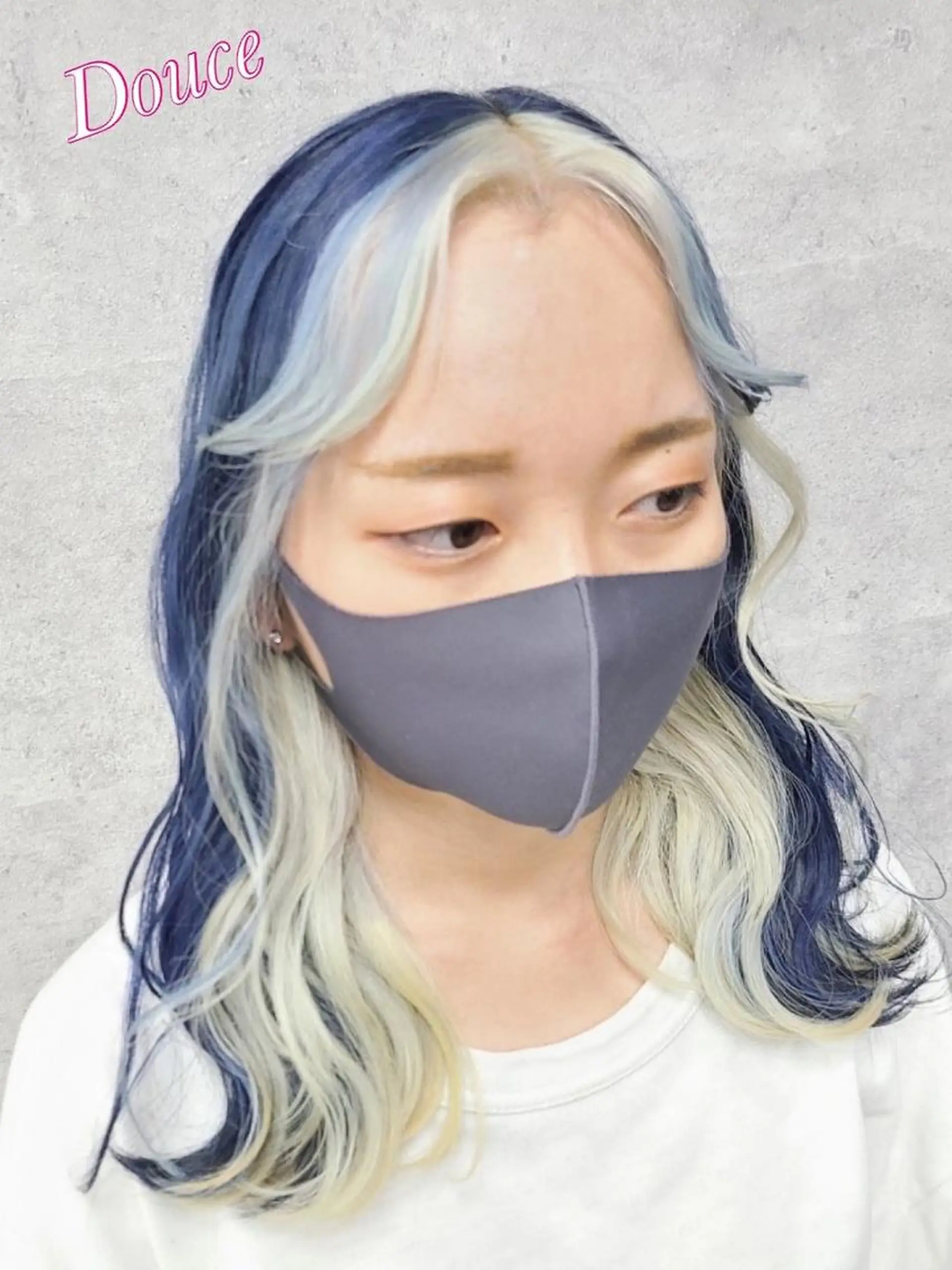 ロング 大阪レミーエクステ チビ編み込みのヘアスタイル