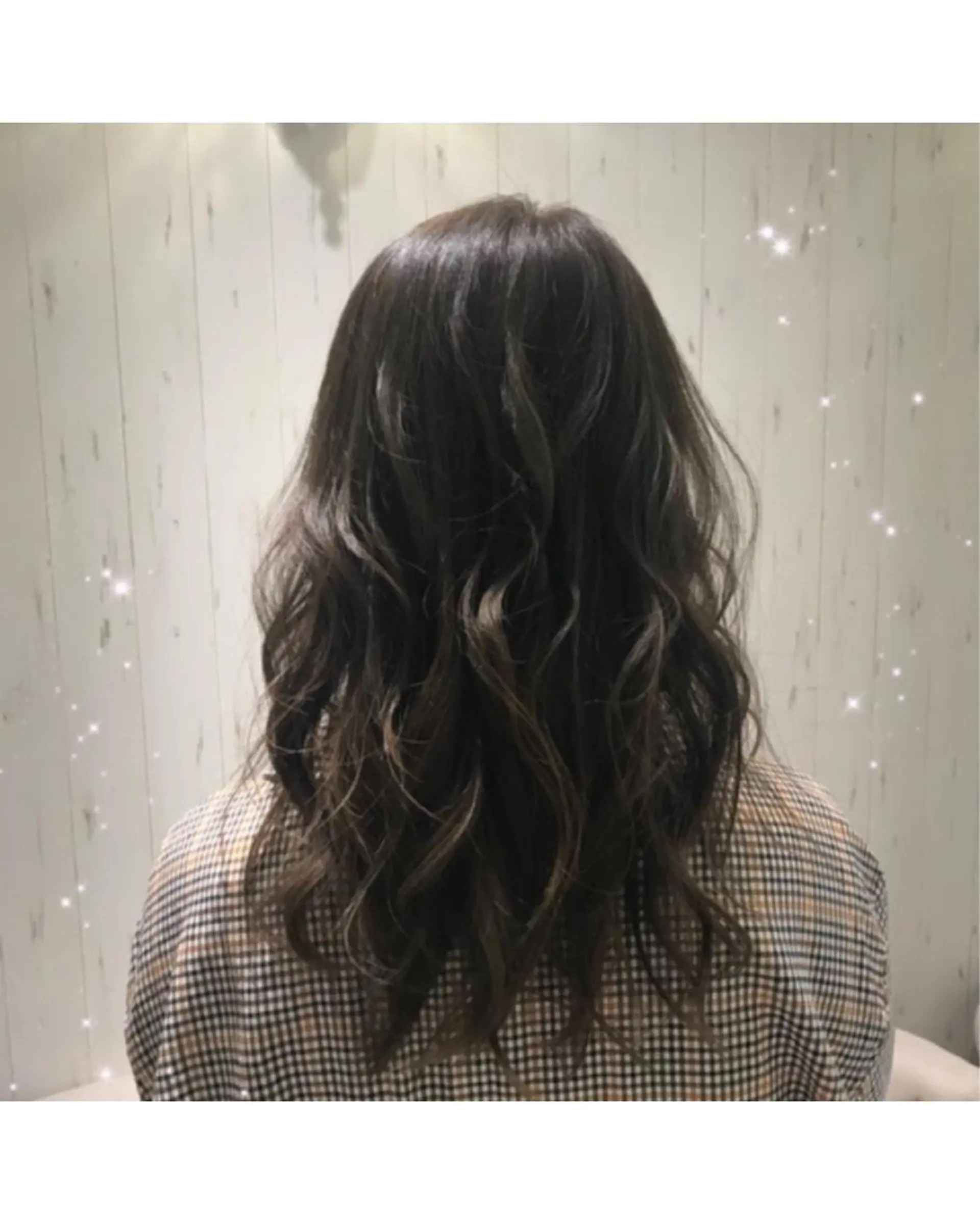 セミロング color coutureのヘアスタイル