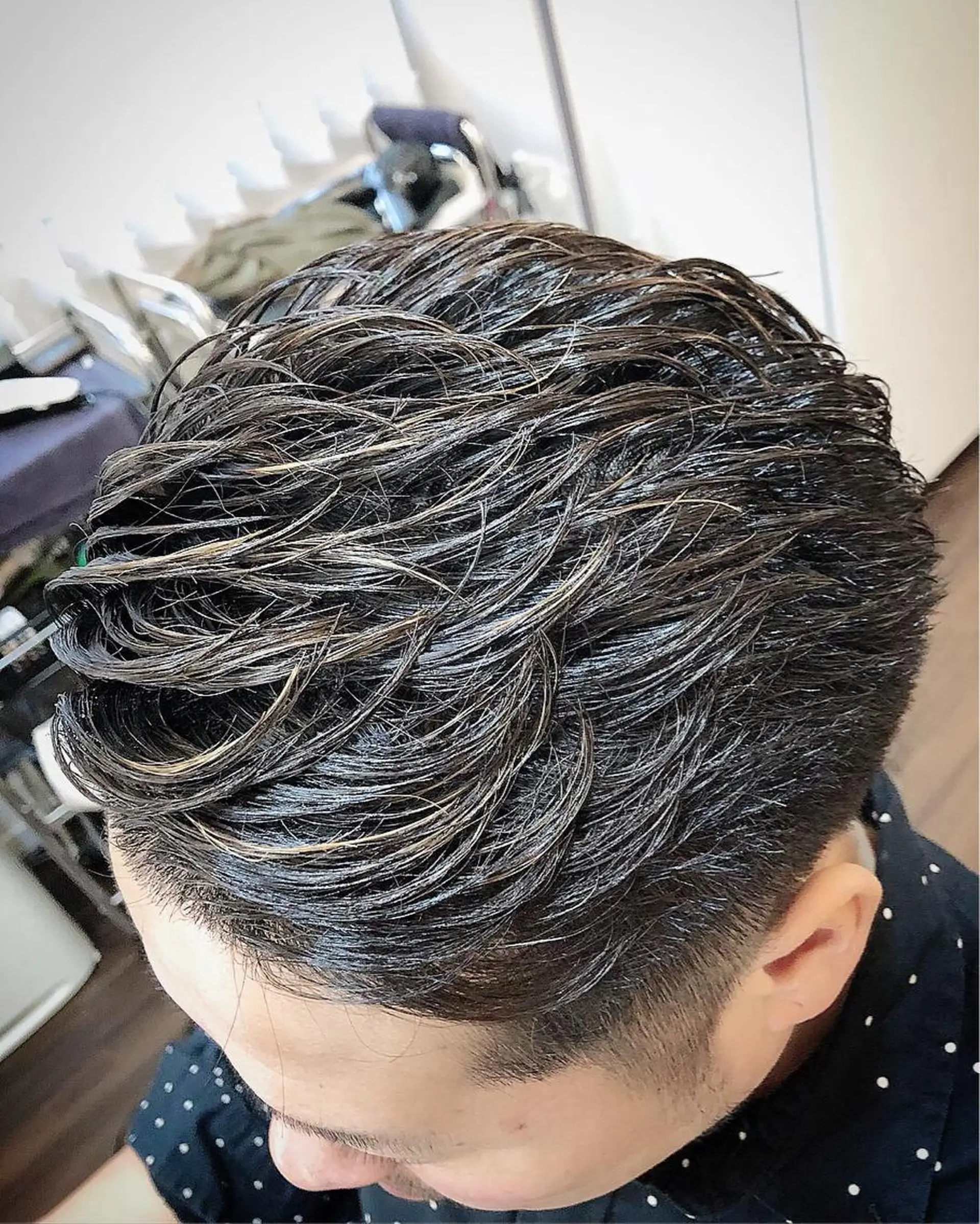カラー メンズ カット ヘアカラー トリートメント ヘッドスパ FORMA所属・美髪育成 FORMA代表　関のヘアスタイル