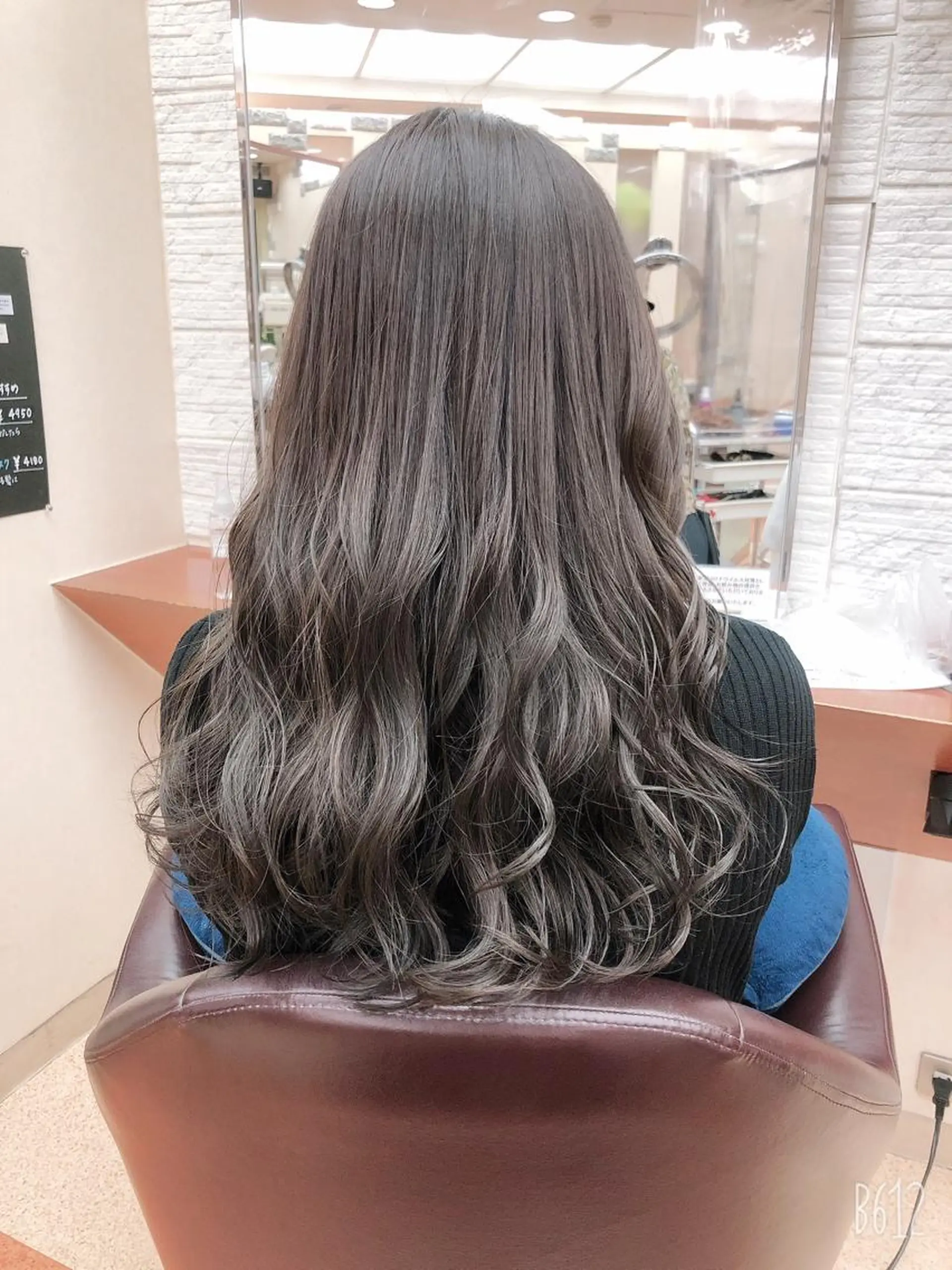 ロング カラー 【ニュアンスカラー・ 髪質改善】スズキカナのヘアスタイル