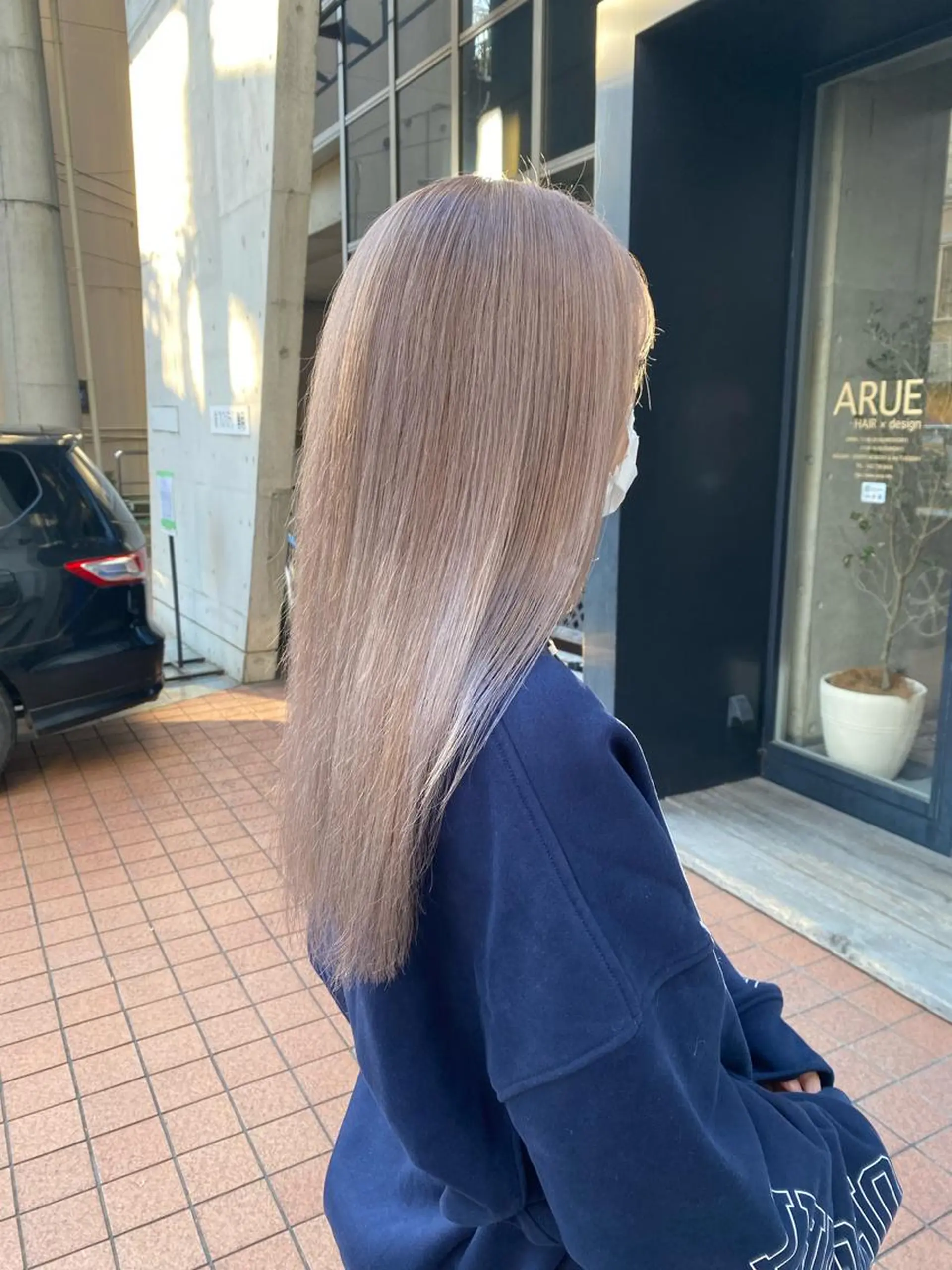 ロング ヘアカラー ARUE所属・日出 裕吾のヘアスタイル