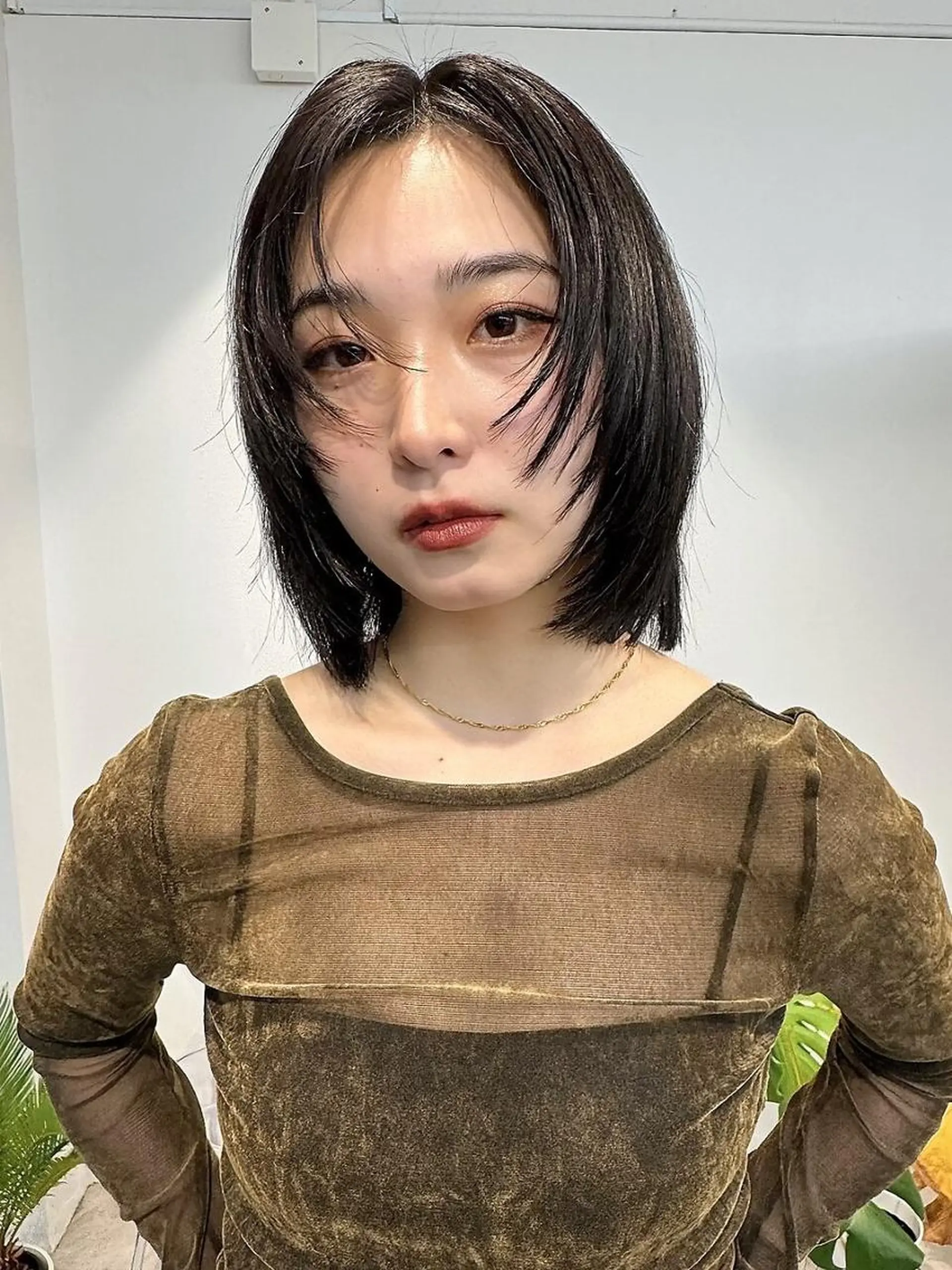 ミディアム パーマ カラー ミディアムパーマ アッシュ バレイヤージュ ベージュカラー ブリーチ カット ヘアカラー CEINE loqのヘアスタイル