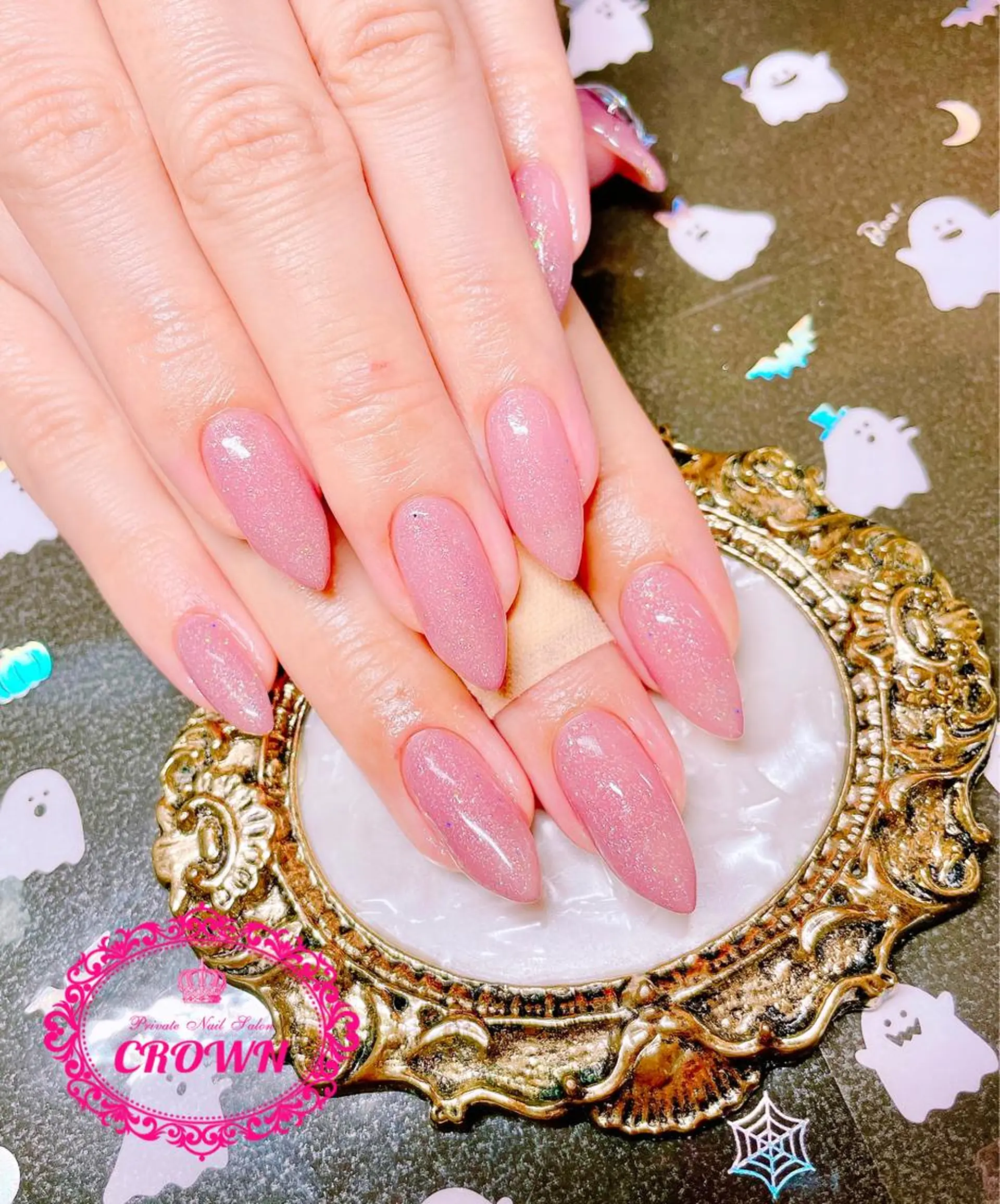 ネイル CROWN プライベートサロンのネイルデザイン