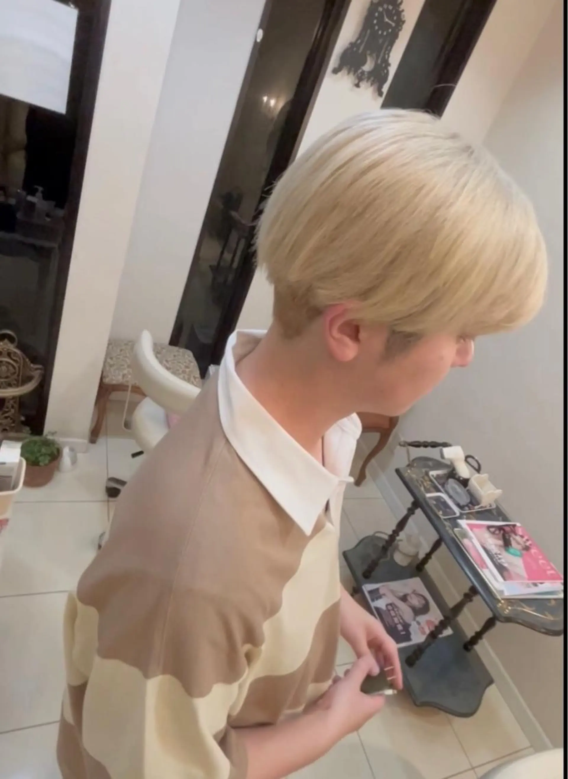 カラー BEEST所属・ate 【暖色/ハイトーン】のヘアスタイル